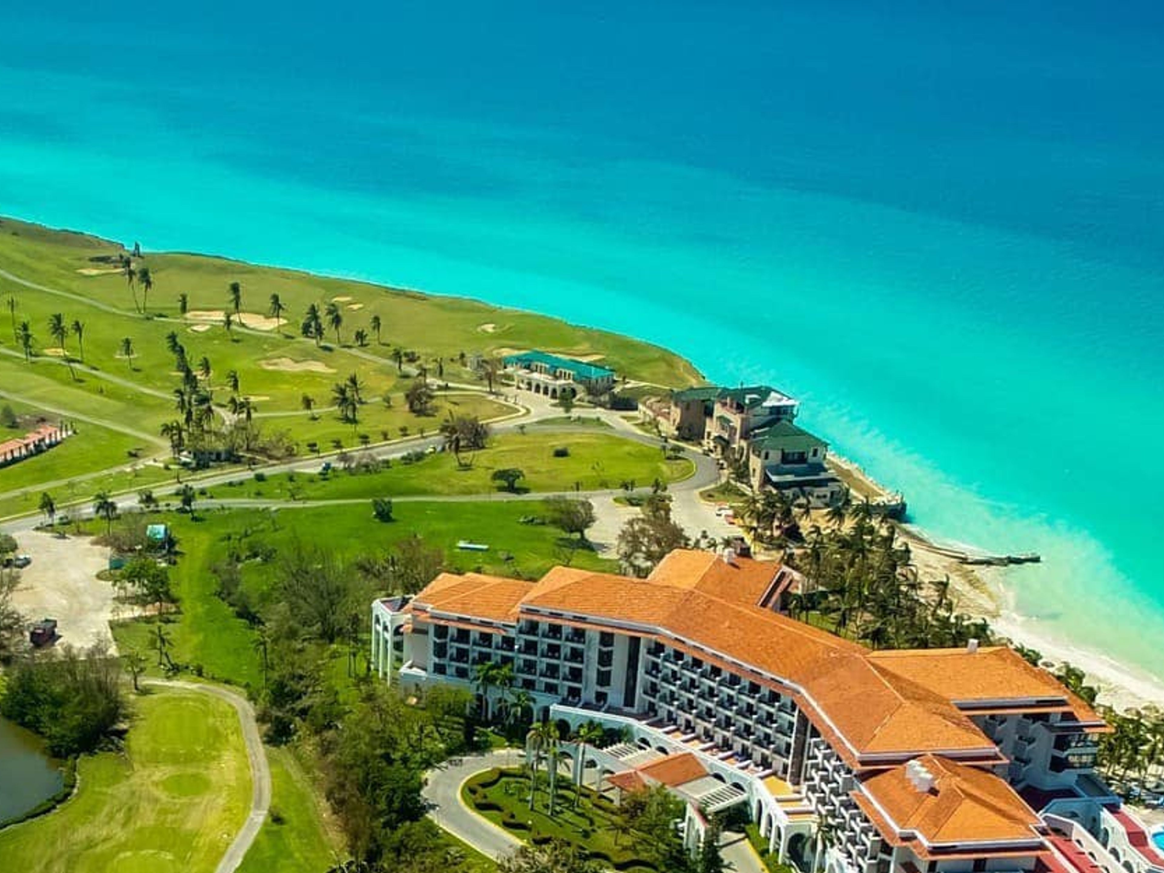“TRANSFER TO VARADERO (ONE WAY) + 3 HOURS OF CITY TOUR IN VARADERO“ Tour. Varadero beach panoramic view, Varadero, Matanzas, Cuba.