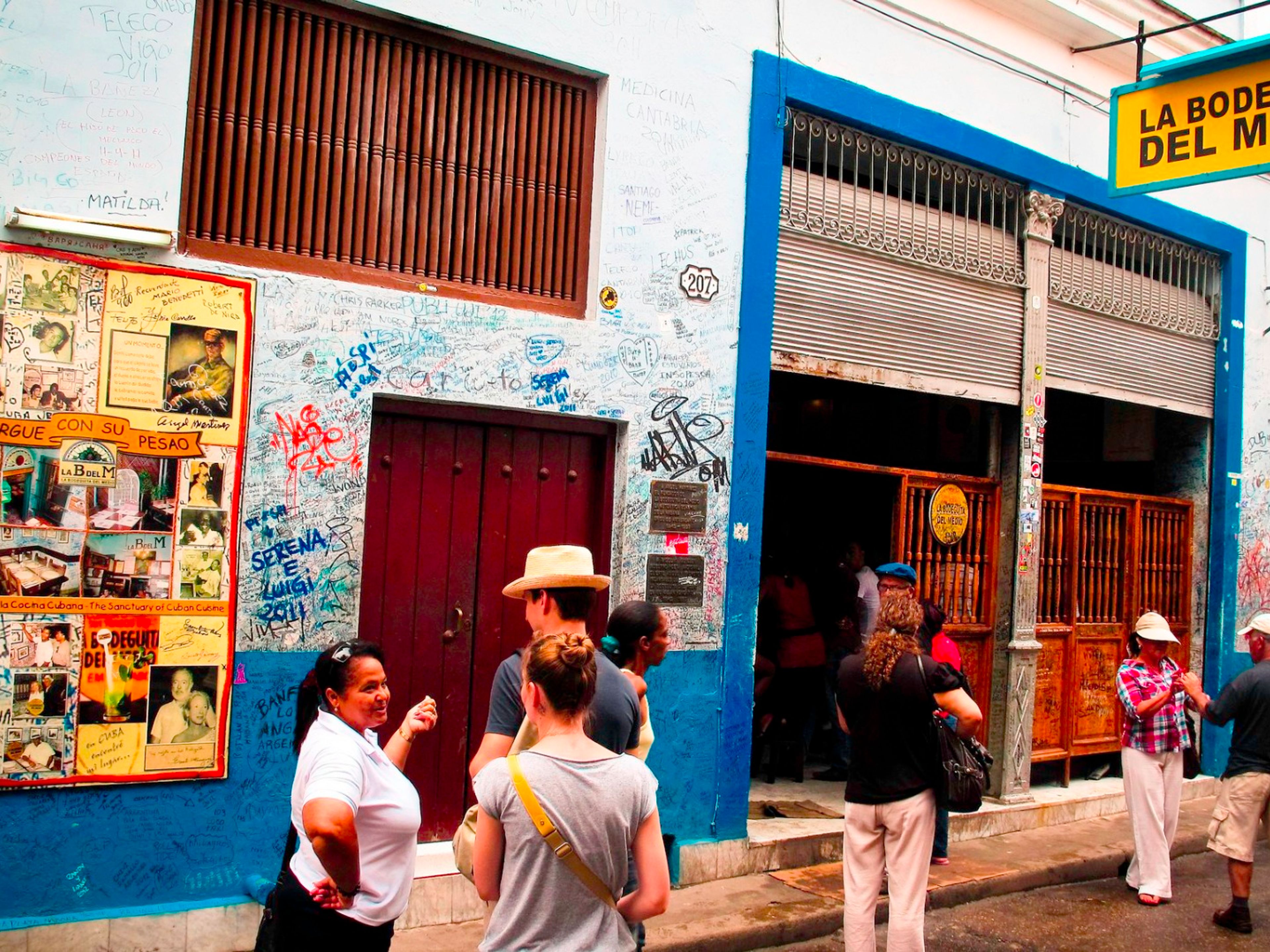 Тур "Брусья и память". Bodeguita del Medio Bar "Bars and Memory" Tour