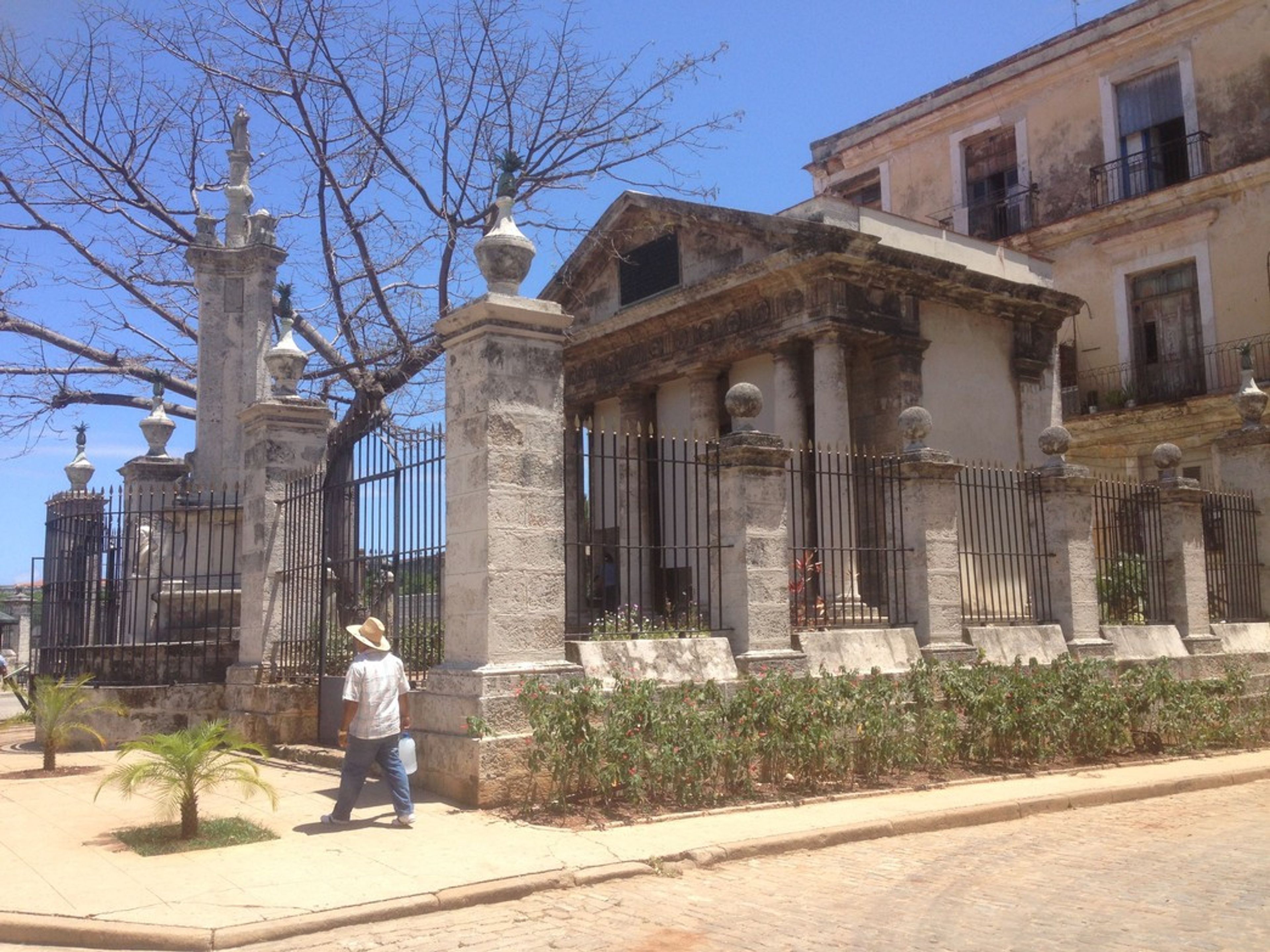 "HAVANA DAY" Tour. El Templete, National Monument and foundational site of Havana. Plaza de Armas, Old Havana, Havana, Cuba.