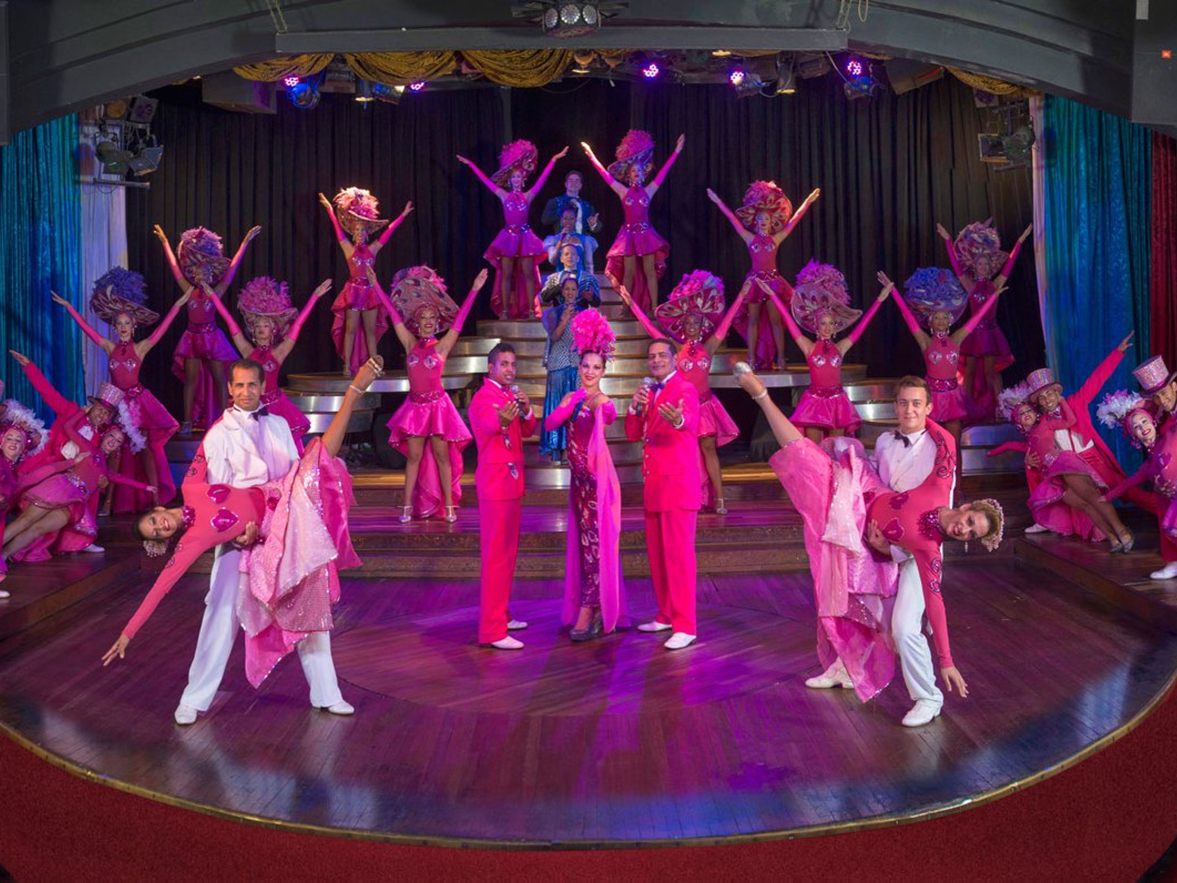 CABARET PARISIEN GRAND SPECTACLE "MI HABANA BAILA". CABARET PARISIEN GRAND SHOW " HABANA DE FIESTA", Hotel Nacional de Cuba, La Habana, Cuba.