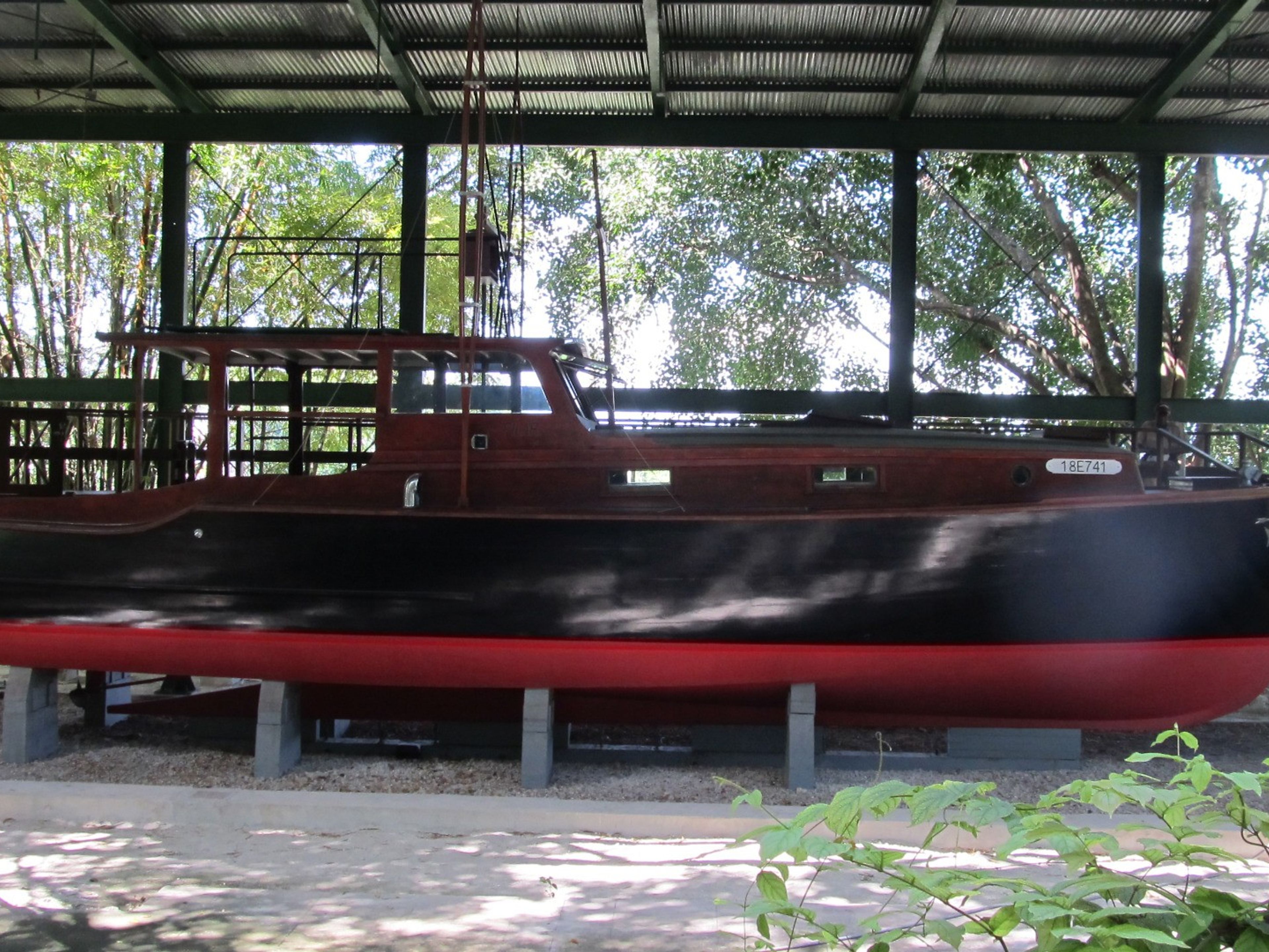 Excursão “HAVANA - ROTA HEMINGWAY”. Ernest Hemingway’s Pilar boat at Finca Vigía museum