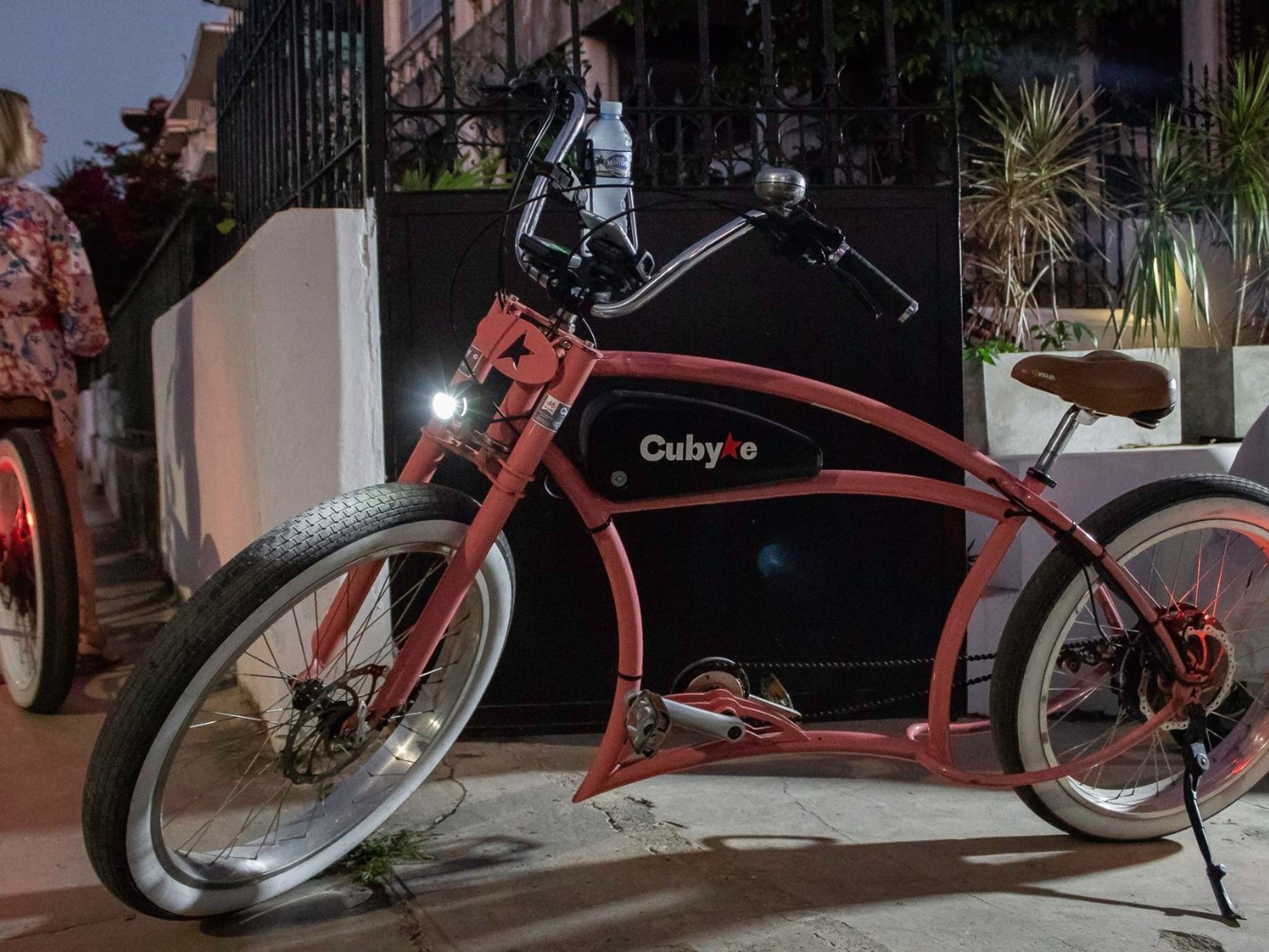 Fahrradtour "DIE BUCHT VON HAVANNA BEI NACHT". "Havana Bay at night" Bike Tour