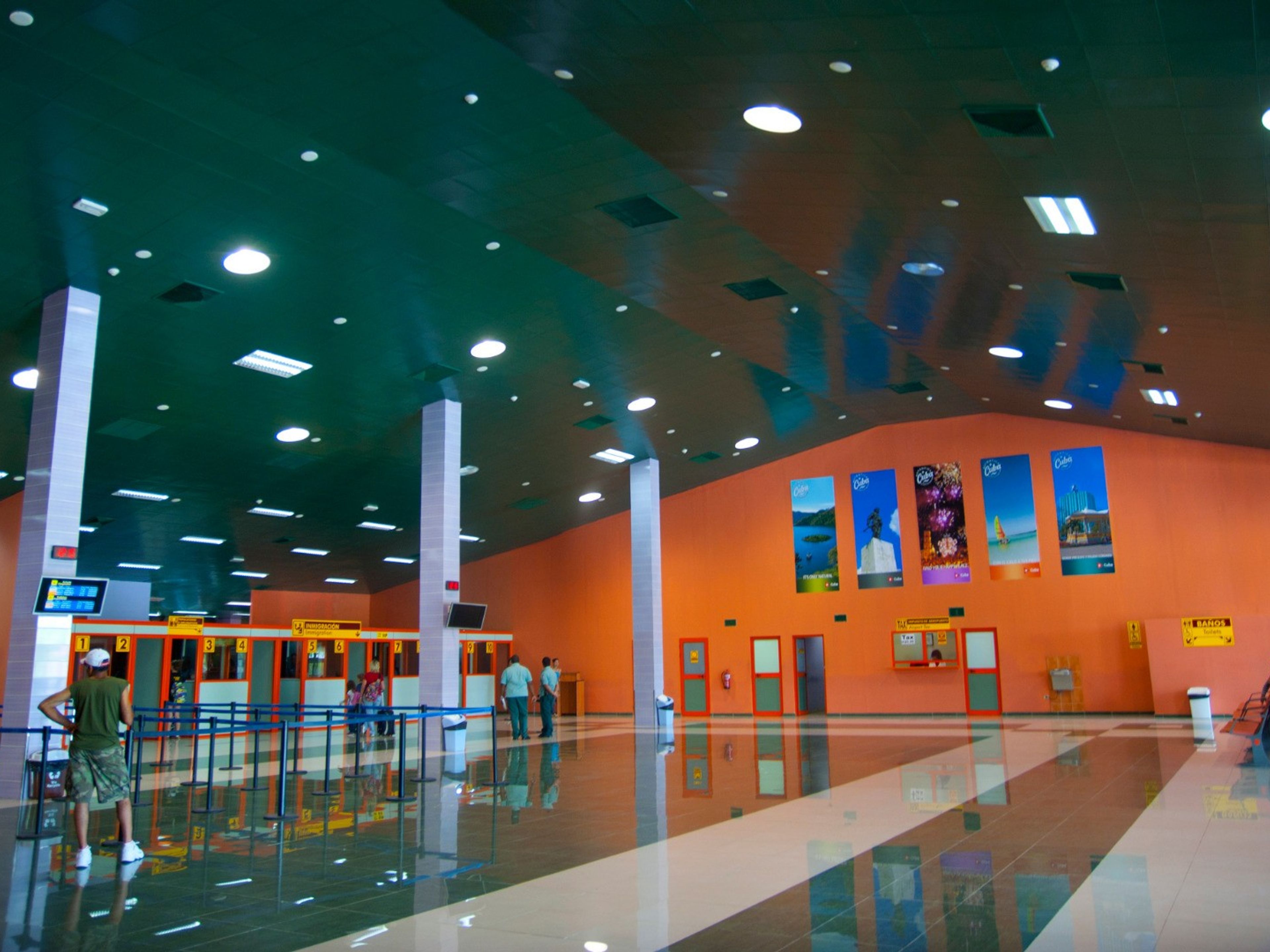 "SERVICIO DE SALÓN VIP AEROPUERTO INTERNACIONAL ABEL SANTAMARÍA, SANTA CLARA". Abel Santamaría, Santa Clara international airport
