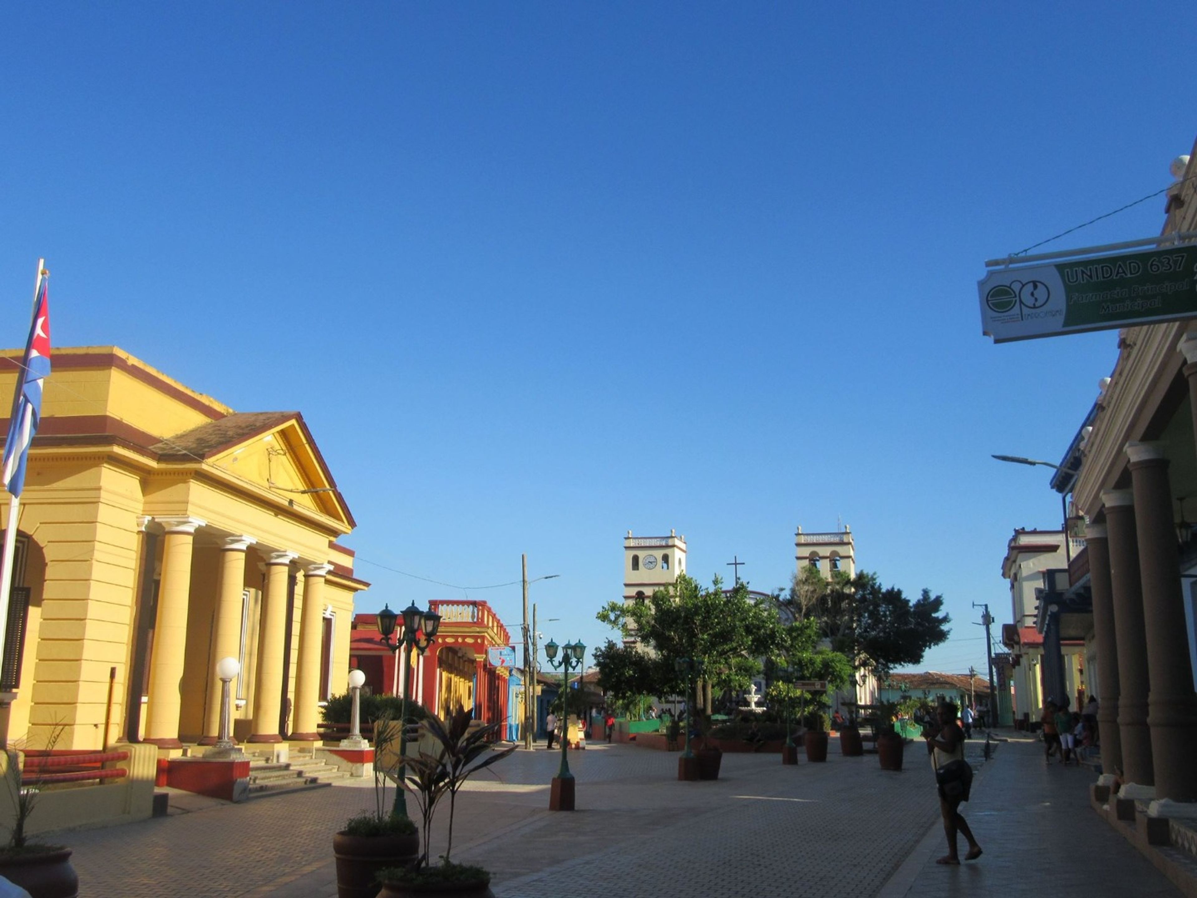 Джип Cафари "БАРАКОА С НОЧЕВКОЙ - ГУАНТАНАМО". Baracoa city panoramic view, Guantanamo, Cuba.