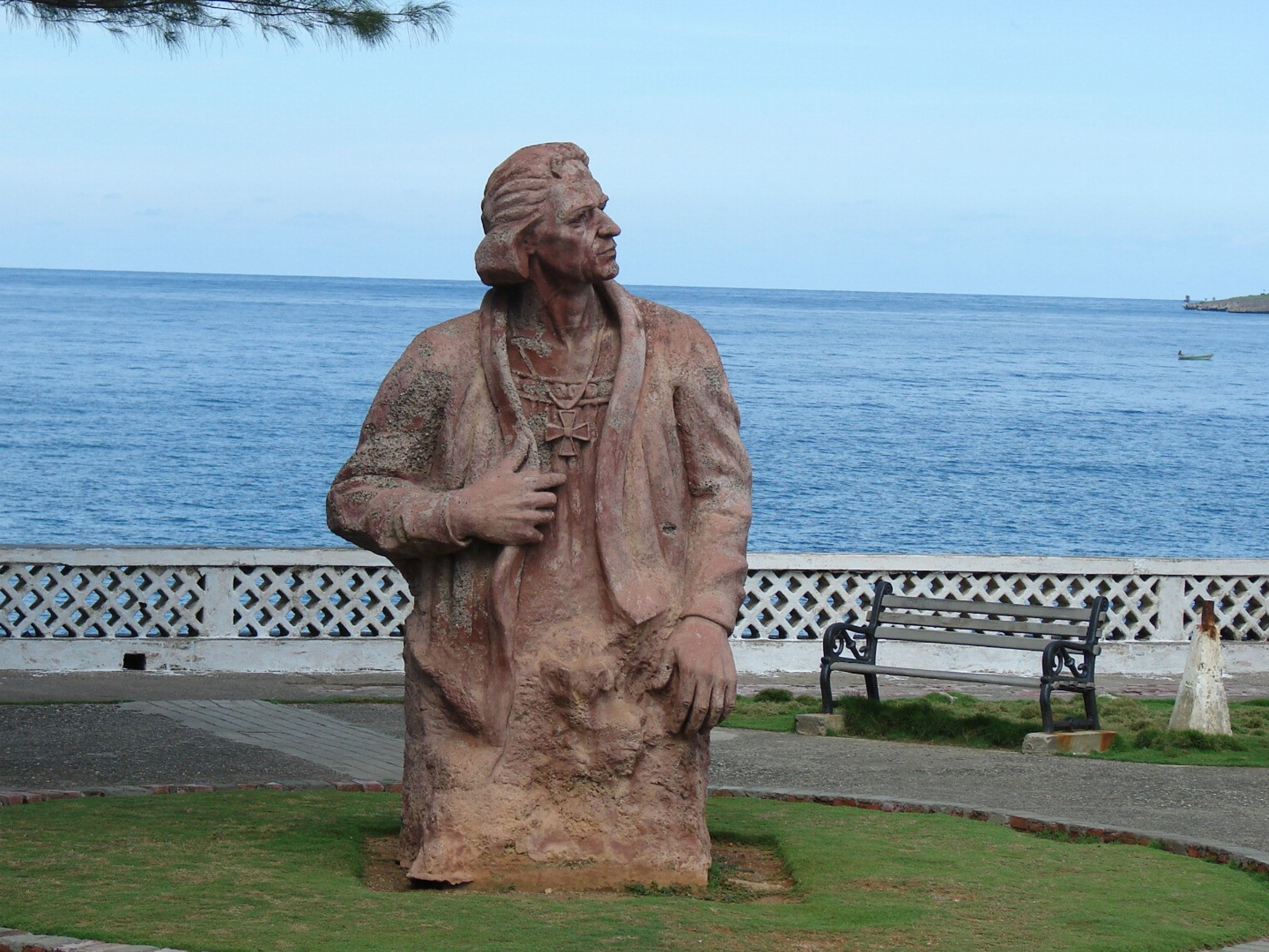 Jeep Safari "BARACOA OVERNIGHT - GUANTÁNAMO". Monument to Christopher Columbus, Baracoa city