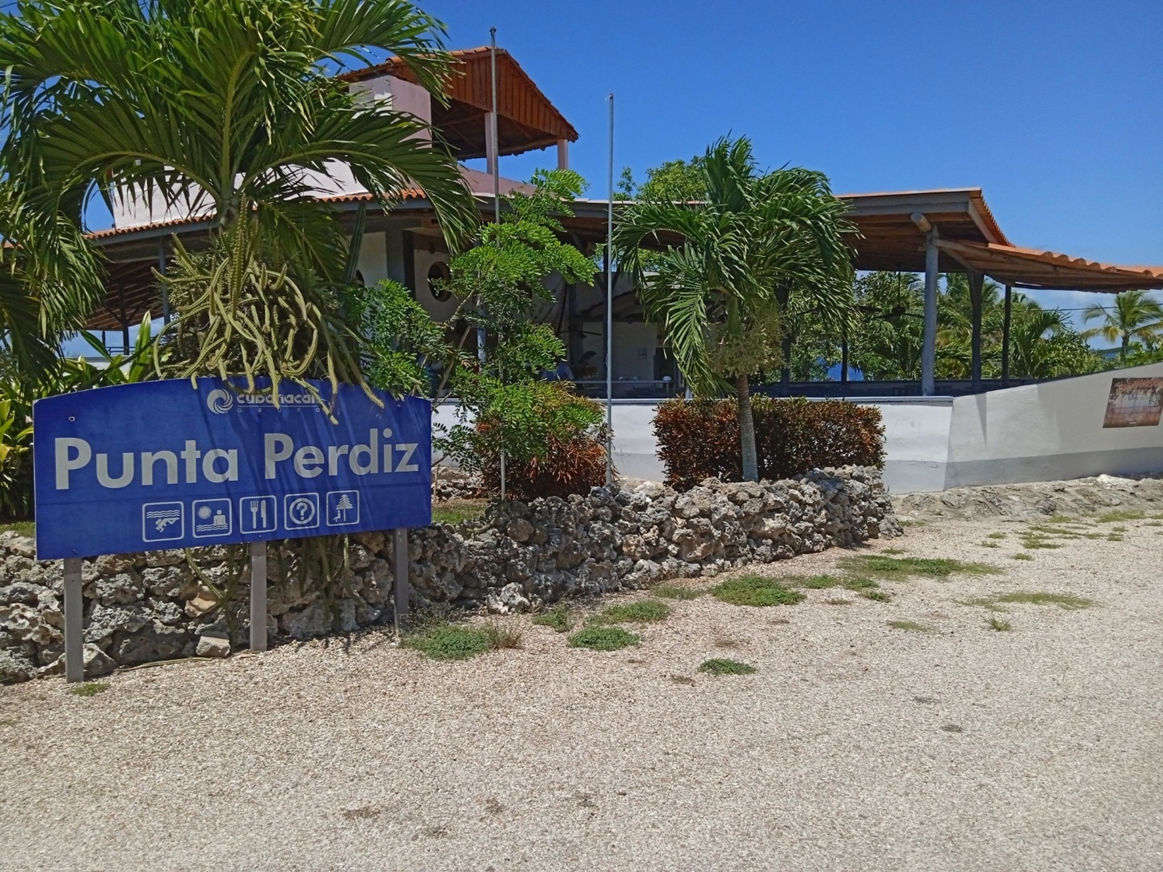 “GUAMÁ - PLAYA LARGA” Tour. “GUAMÁ - PLAYA LARGA” Tour, Zapata peninsula, Matanzas, Cuba.