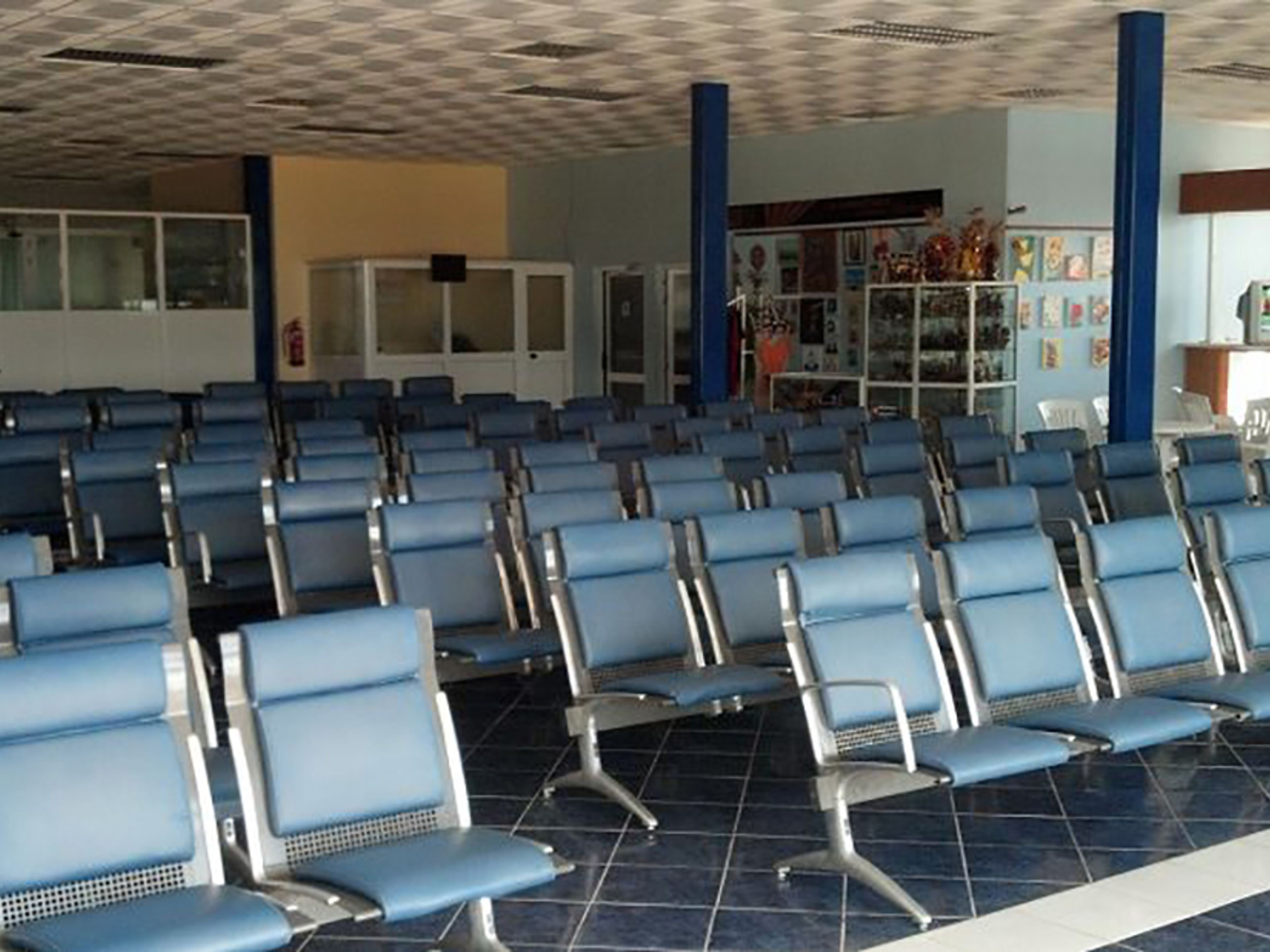 "ОБСЛУЖИВАНИЕ VIP-ЗАЛОВ АЭРОПОРТ ИМ. ХАЙМЕ ГОНСАЛЕС, СЬЕНФУЭГОС". Jaime González International Airport, Cienfuegos, Cuba.
