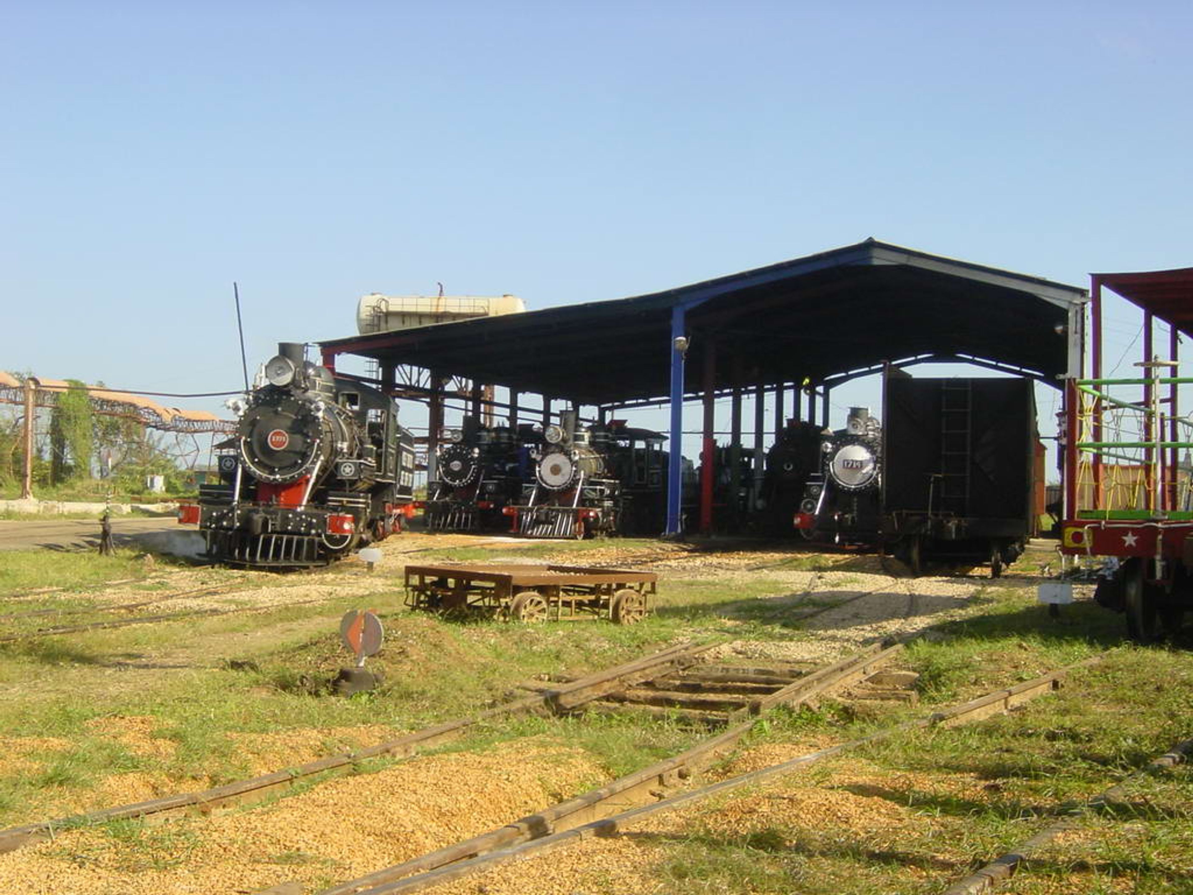 Tour "SUCRE, TABAC ET RHUM". Jose Smith Comas sugar mill museum, Cardenas, Matanzas. "Sugar, Tobacco and Rum" Tour