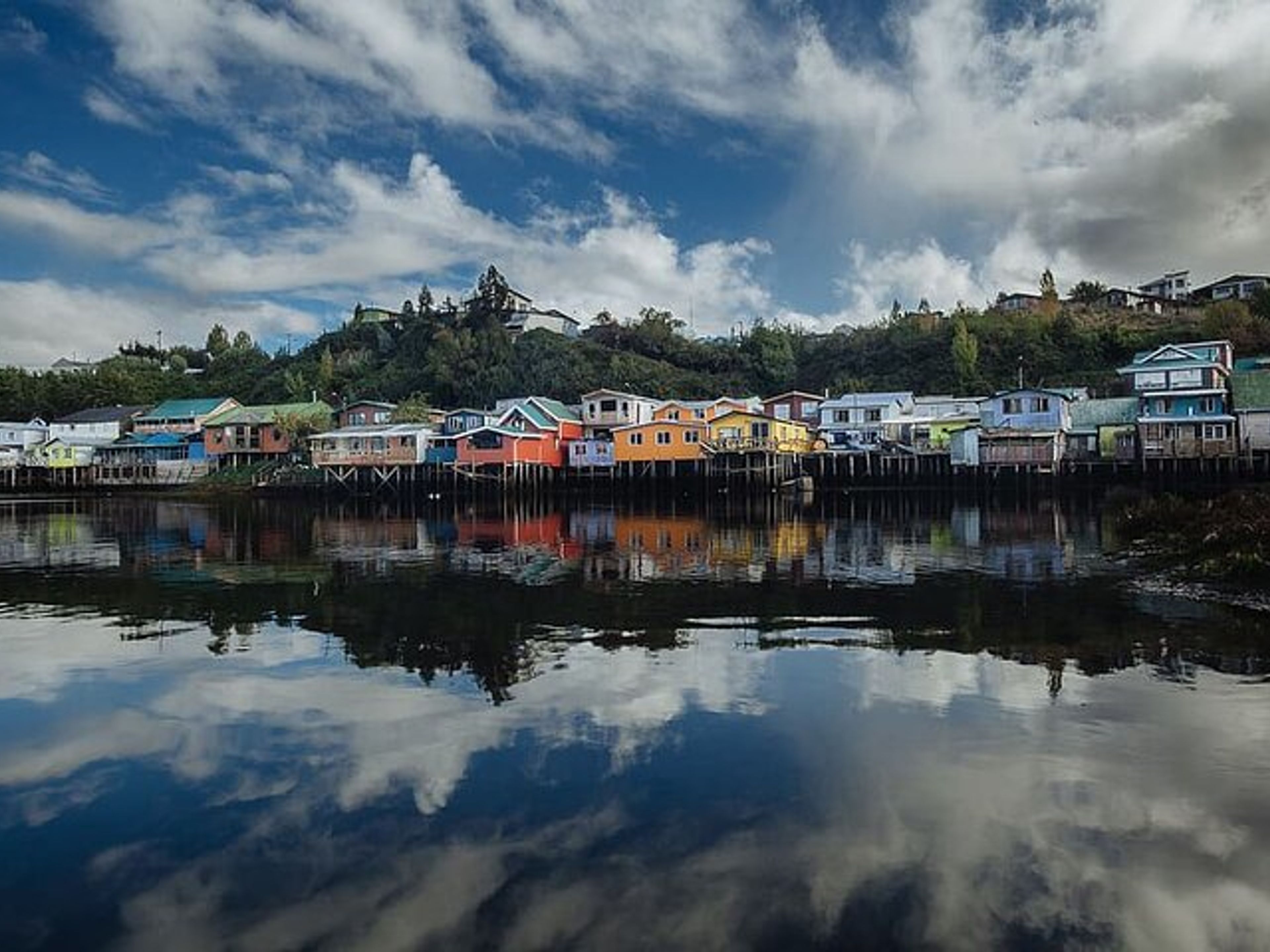 “CASTRO, DALCAHUE AND ANCUD WITH LUNCH" Tour