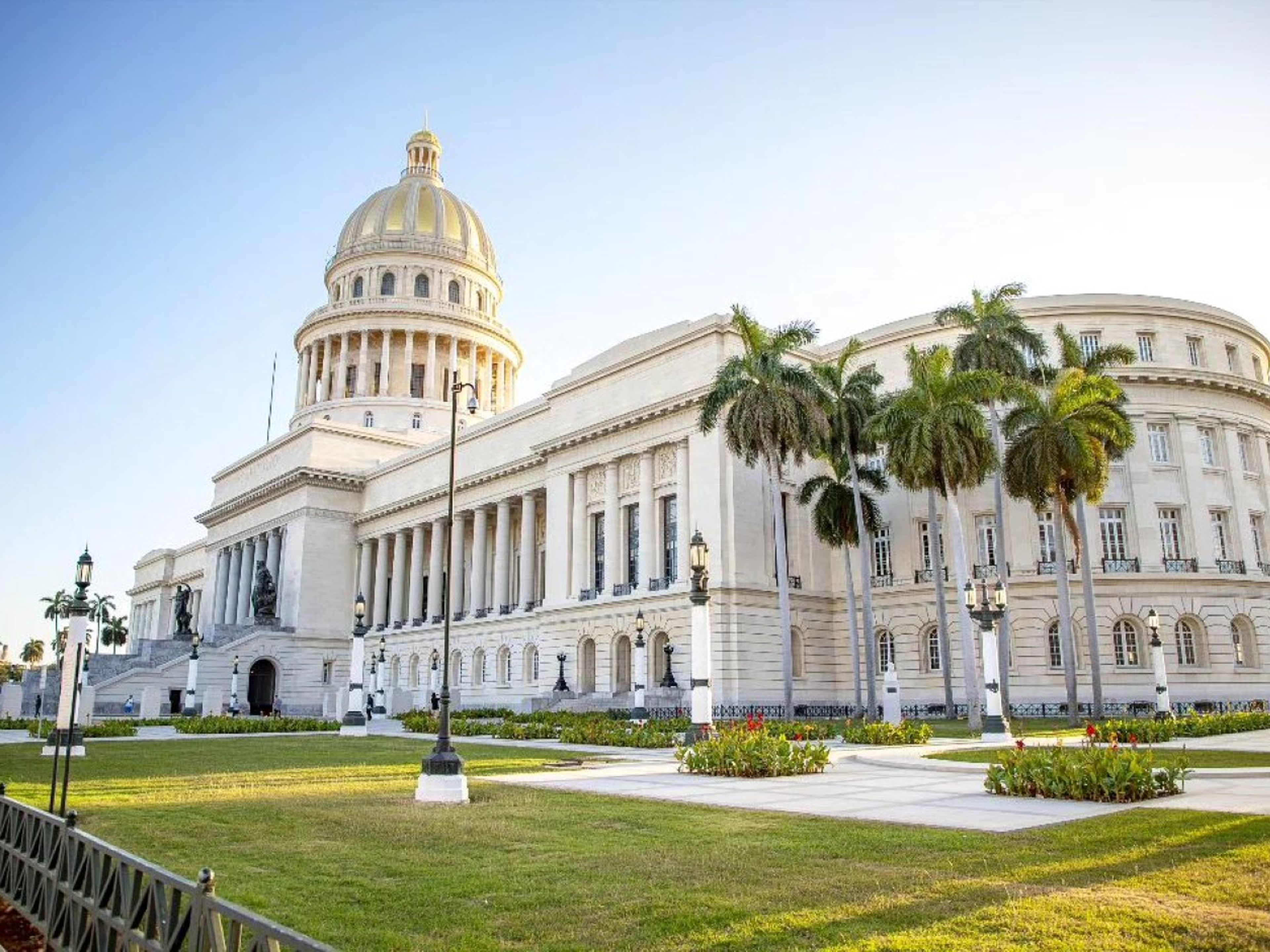 Excursión “VISITA HABANA”. Havana Capitol, Havana, Cuba.