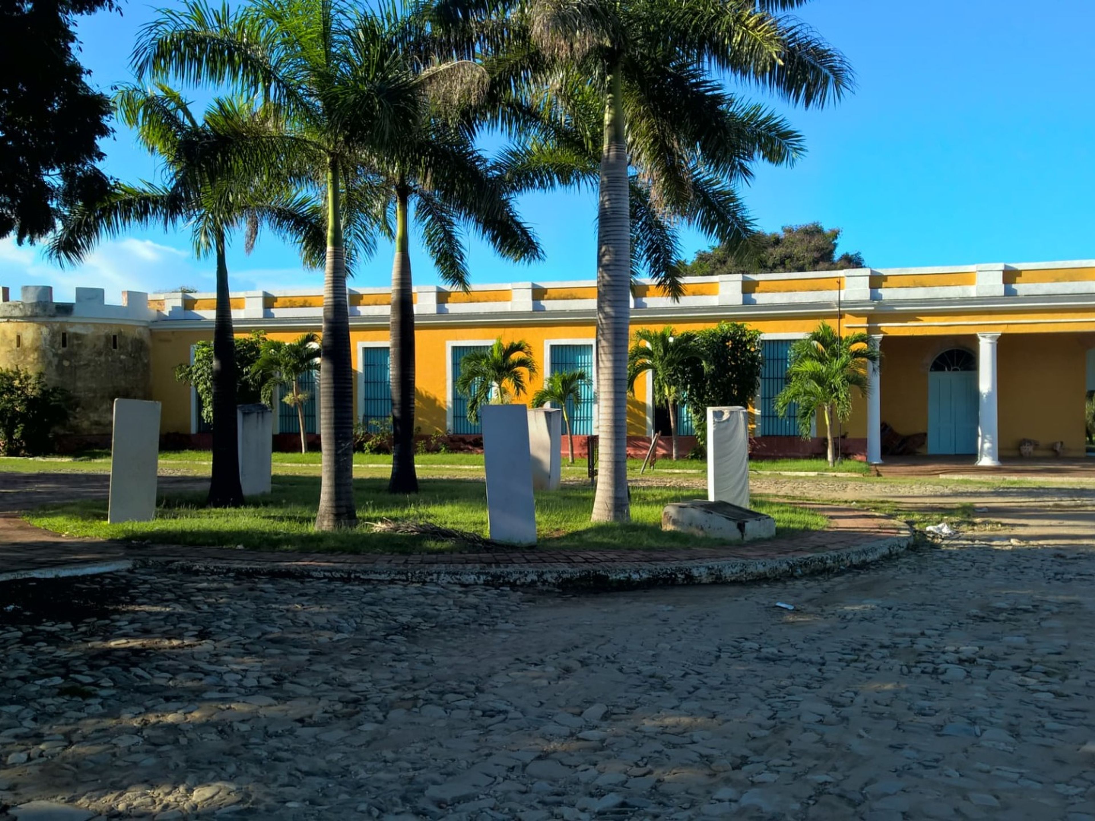 Excursión “PLAZAS COLONIALES, EMPORIO DE LEYENDAS”. Trinidad Old City panoramic view, UNESCO World Heritage Site, Trinidad, Sancti Spíritus, Cuba.