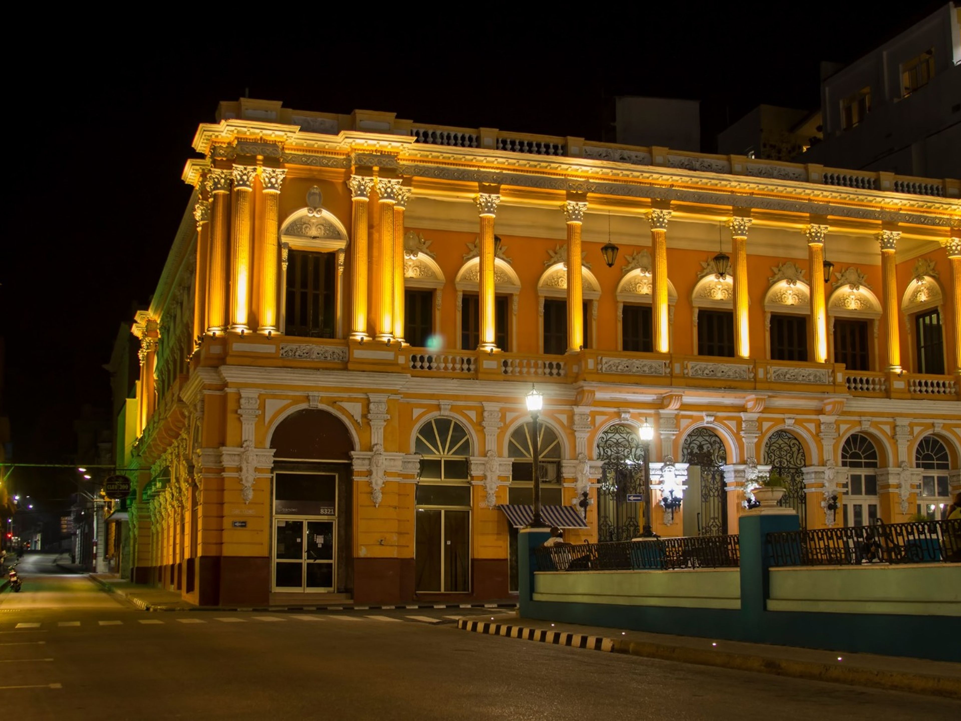 Tour "SANTIAGO DE CUBA DE NUIT". Santiago de Cuba city panoramic view, Santiago de Cuba, Cuba.