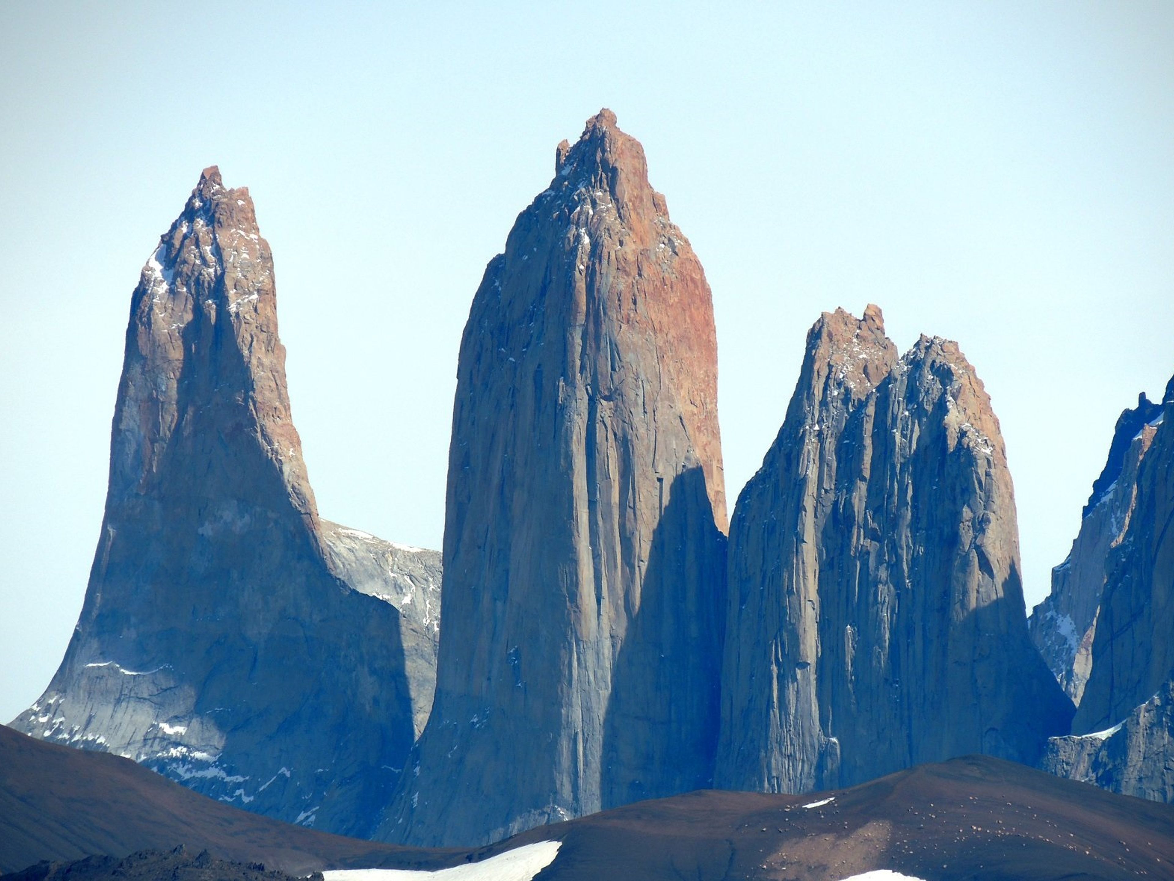 Excursão "DIA INTEIRO TREKKING A BASE TORRES DEL PAINE". "FULL DAY TREKKING BASE TORRES DEL PAINE" Tour, Puerto Natales, Chile. 