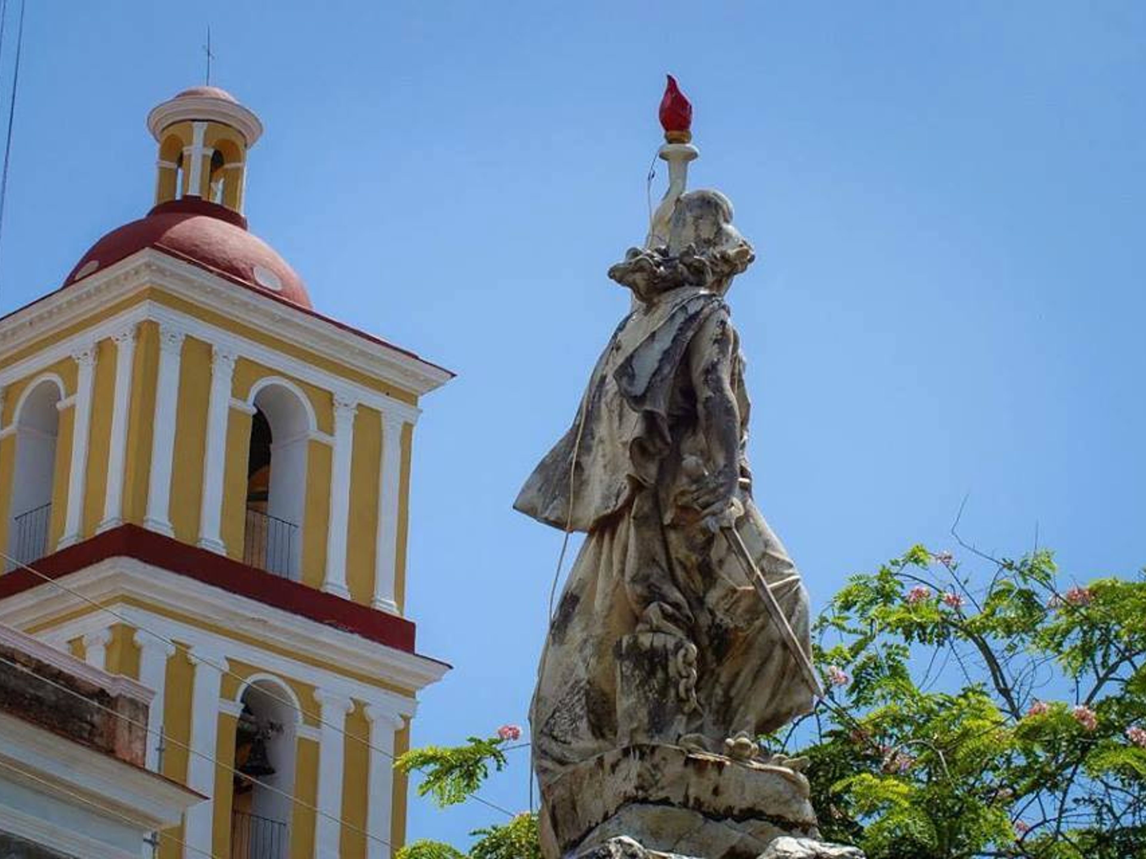 "MAKING OF THE DE LAS PARRANDAS DE REMEDIOS" Tour. Remedios old city panoramic view, Villa Clara, Cuba.