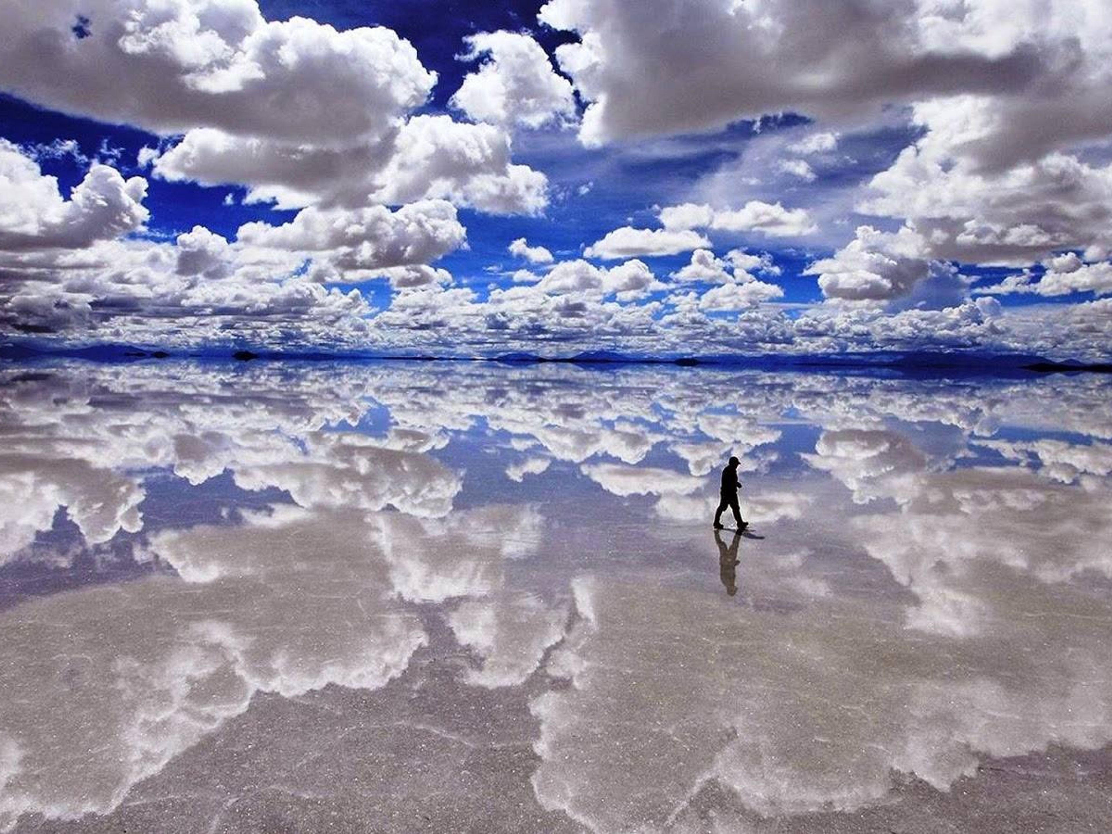 PASSEIO "SALAR DO UYUNI". When the Salt Flats becomes a mirror. Uyuni.