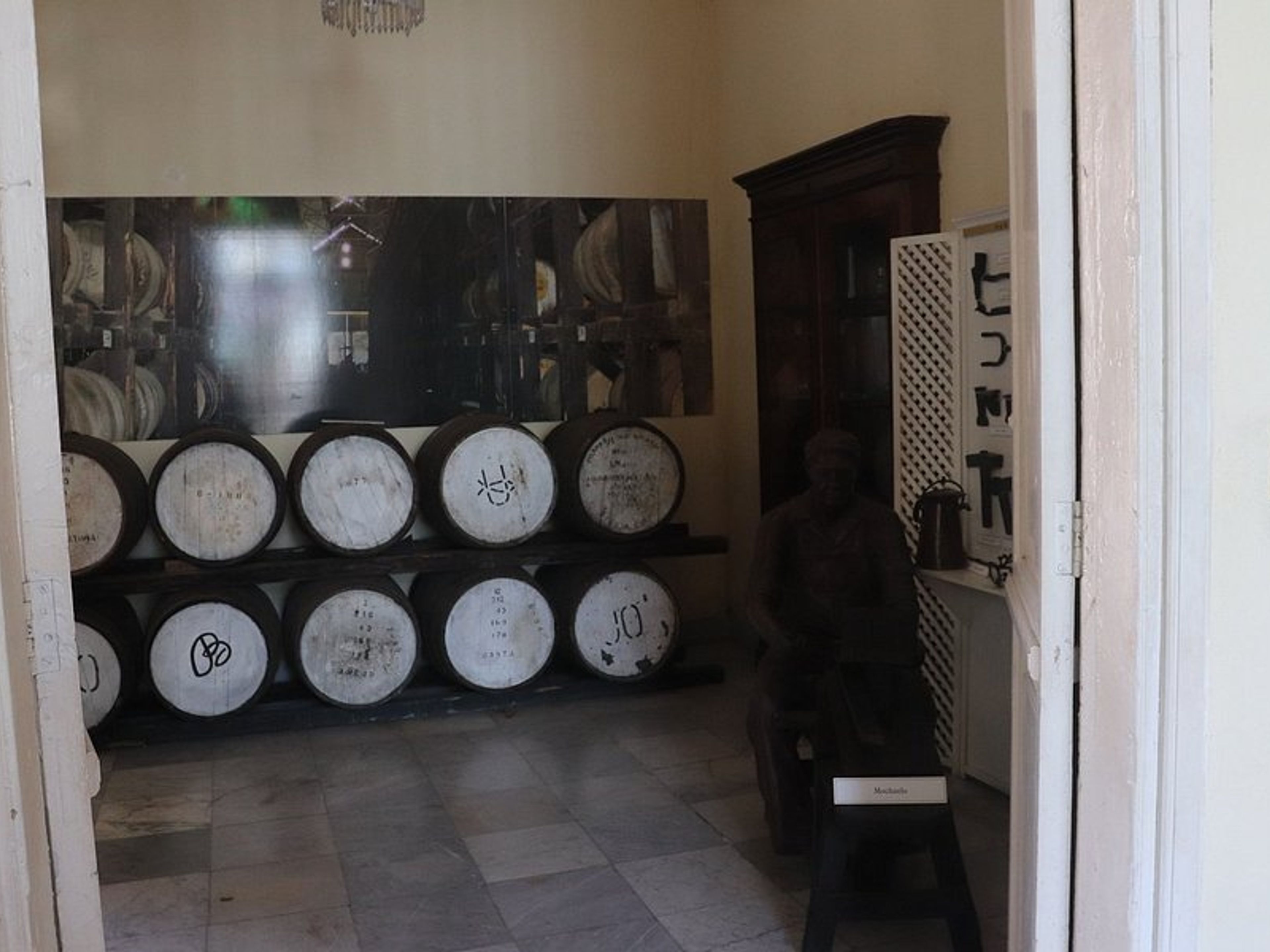 Excursión "ENTRADA AL MUSEO DEL RON DE SANTIAGO DE CUBA". The Santiago de Cuba rum museum, Santiago de Cuba, Cuba.