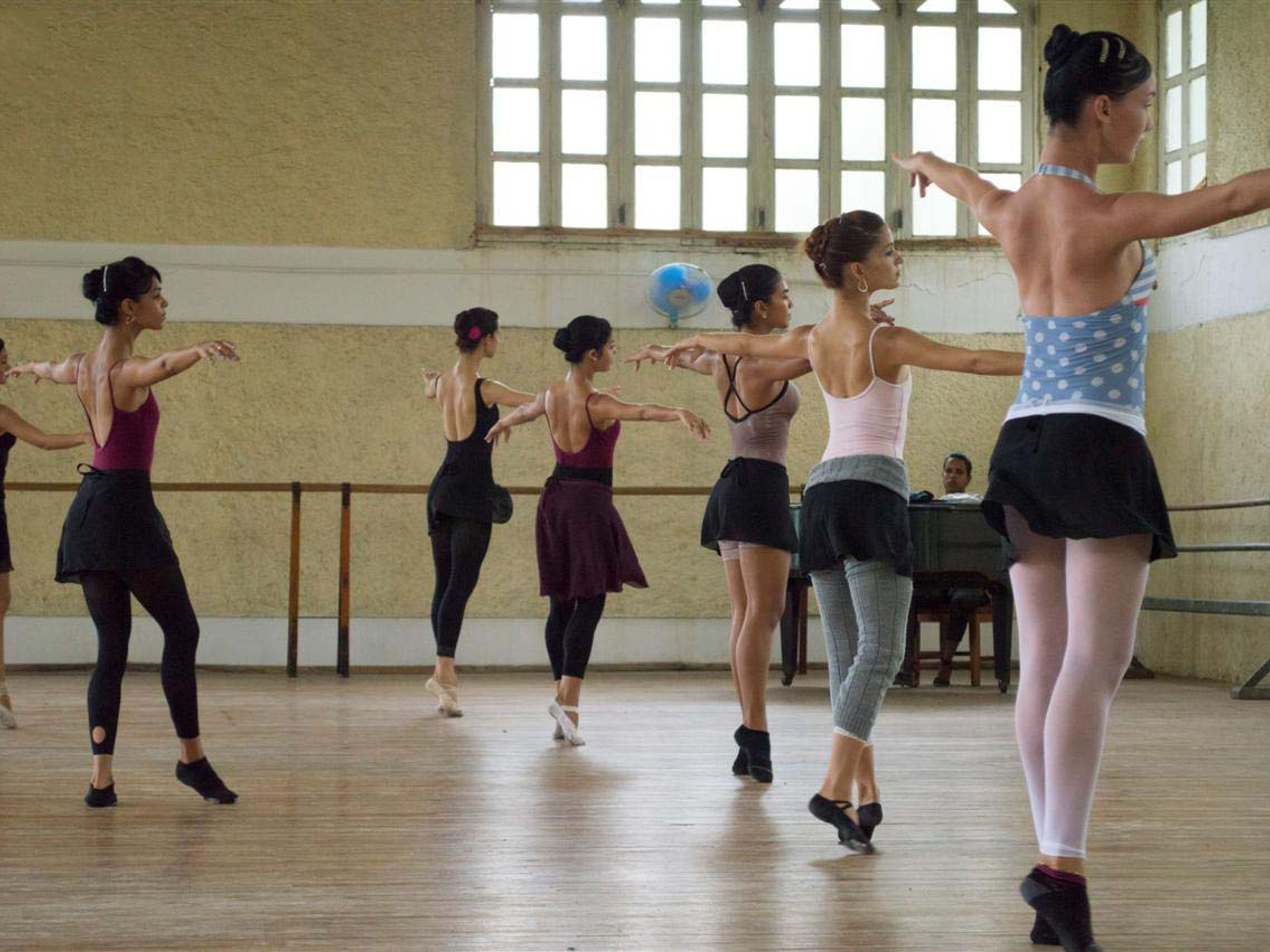 Excursión “de Puntillas, Visita al Ballet Infantil de Camagüey”. The Camagüey Children's Ballet