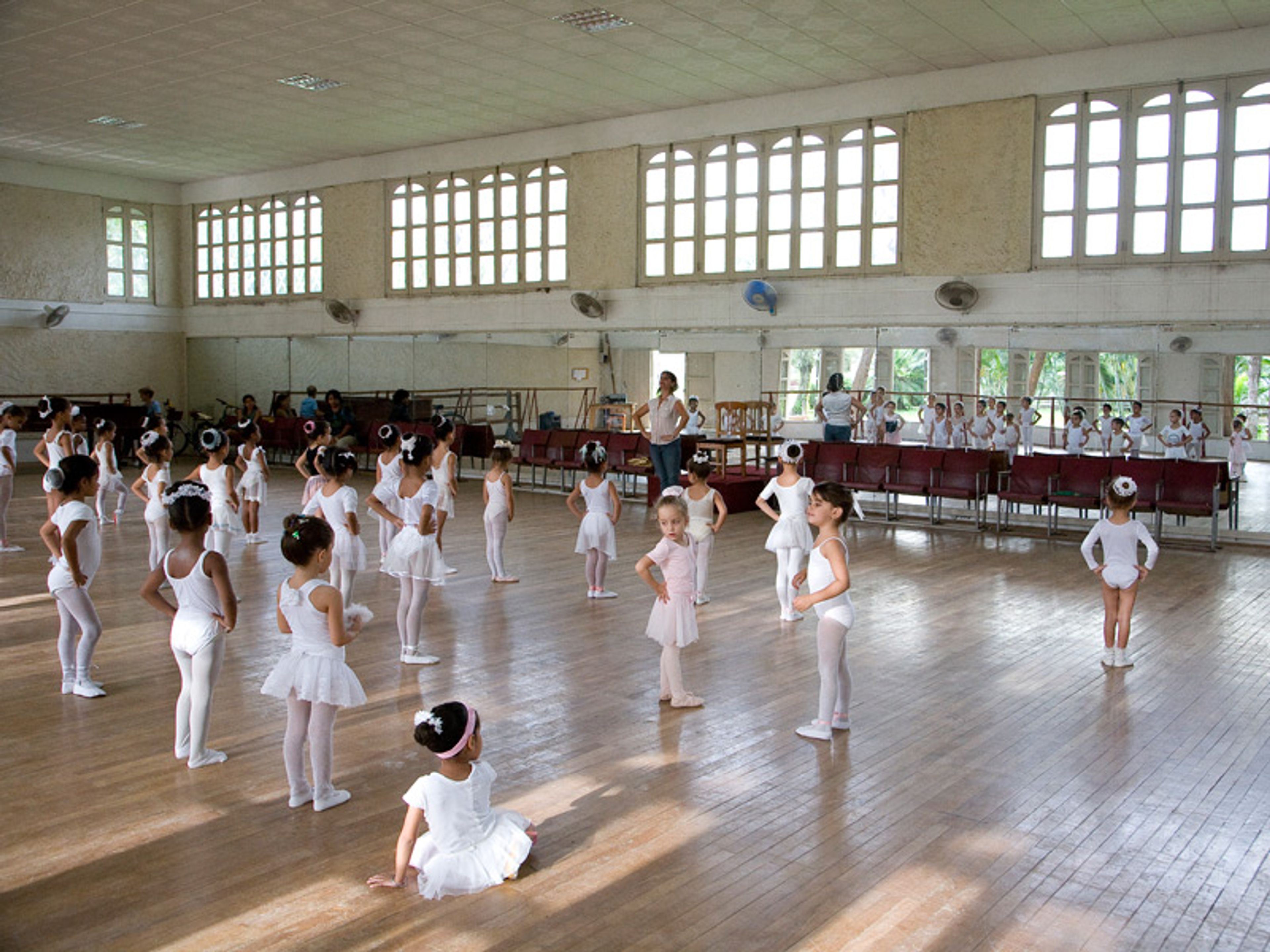 Excursión “de Puntillas, Visita al Ballet Infantil de Camagüey”. The Camagüey Children's Ballet