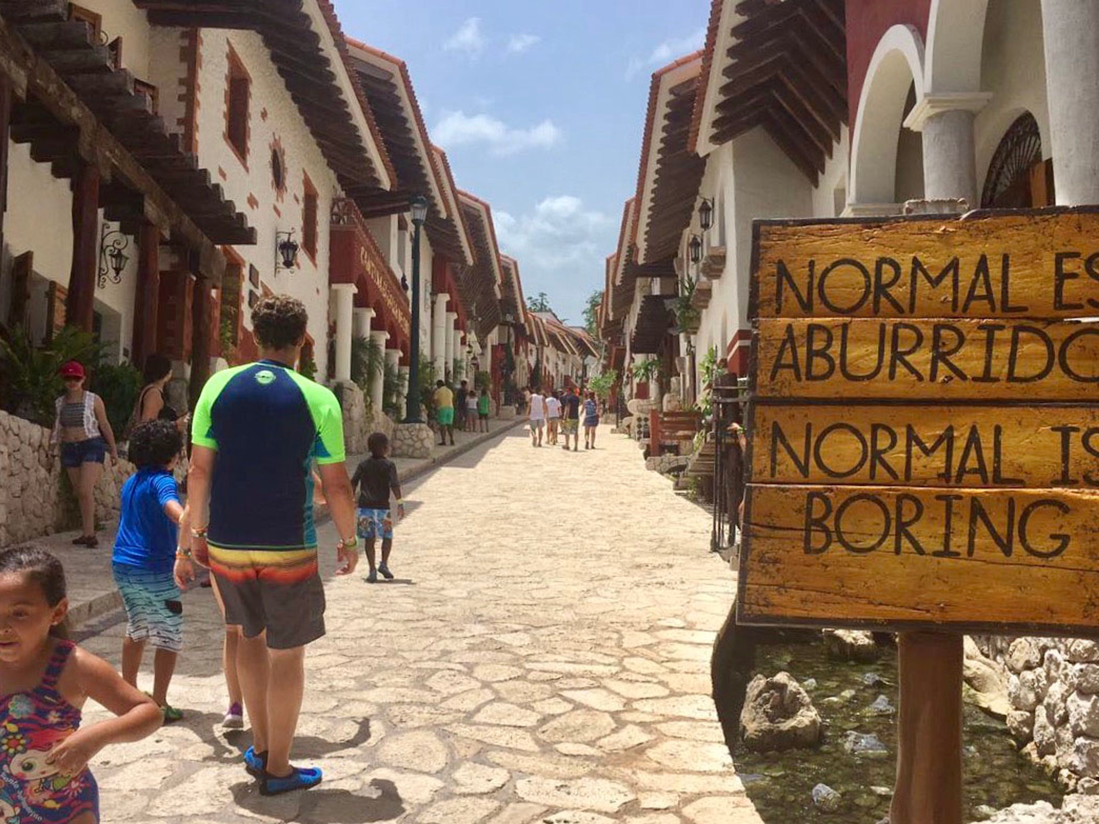 Тур "Xenses из Плайя-дель-Кармен". "Xenses from Playa del Carmen" Tour