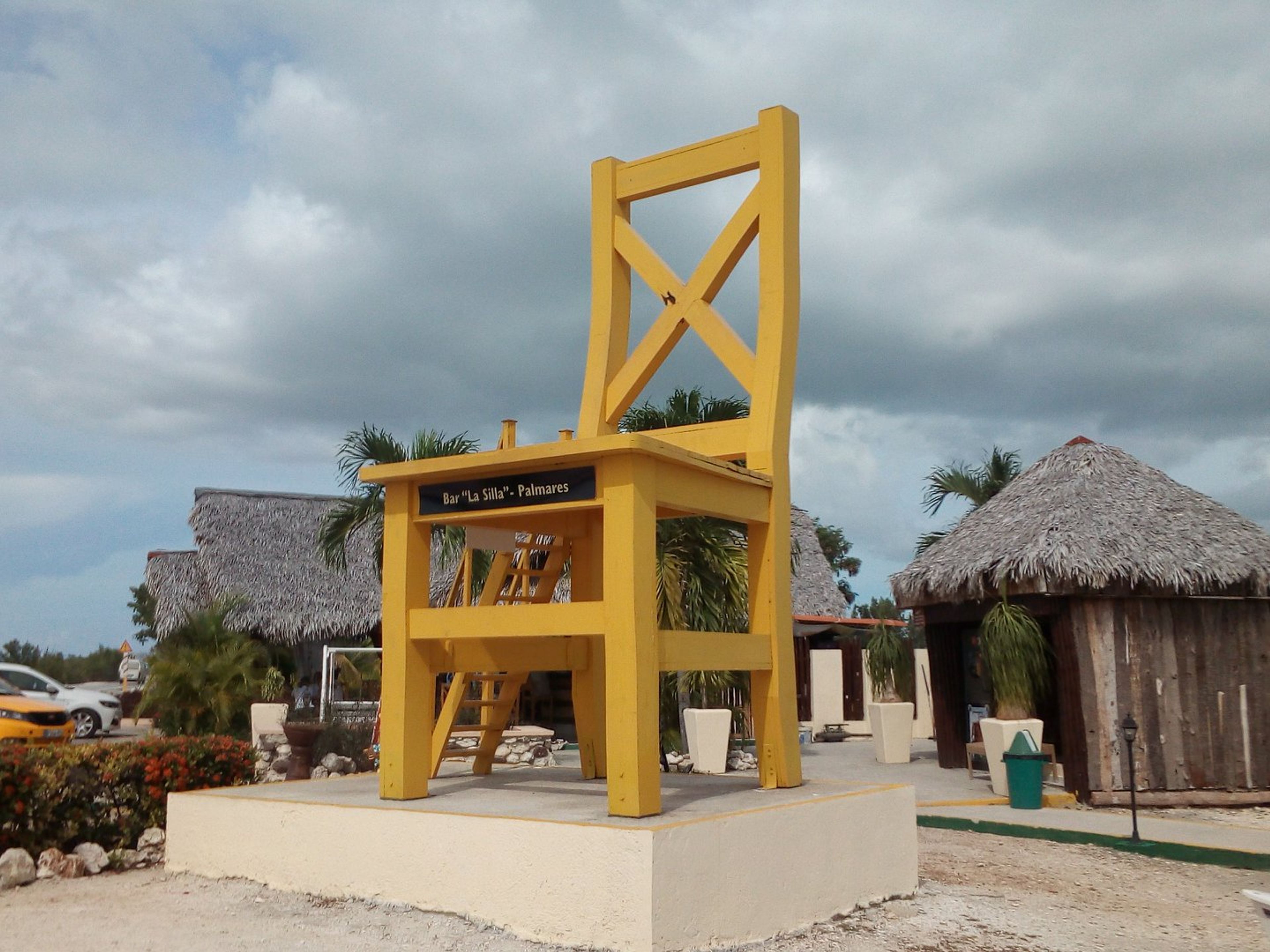 Jeep Safari “SUNSET BY JEEP 4 x 4 IN LA SILLA”. Parador La Silla, Cayo Coco, Jardines del Rey, Ciego de Ávila, Cuba.