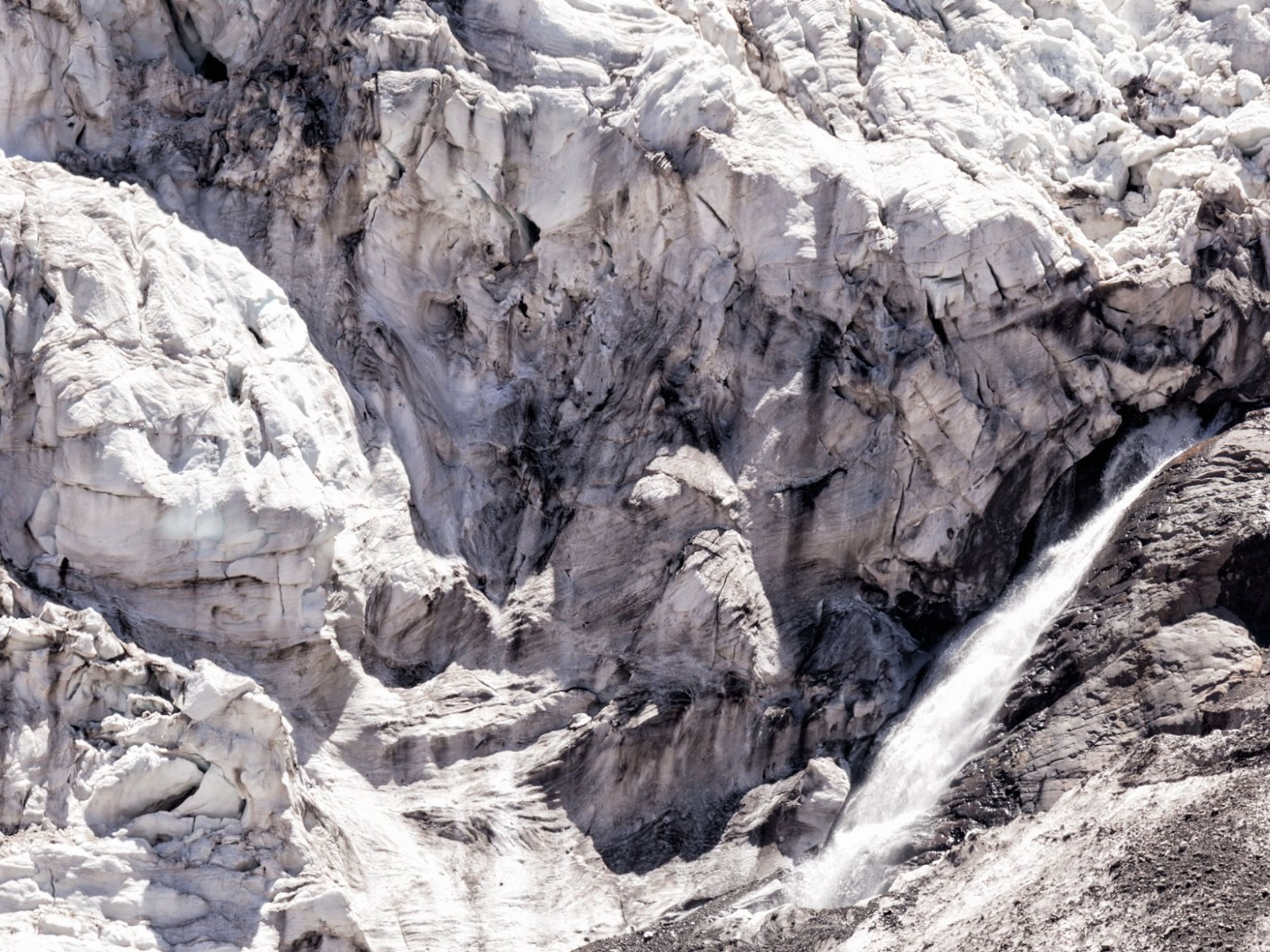 Excursão “CAMINHADA ATÉ A GELEIRA SUSPENSA EL MORADO”. “TREKKING TO THE HANGING GLACIER EL MORADO” Tour, Chile.