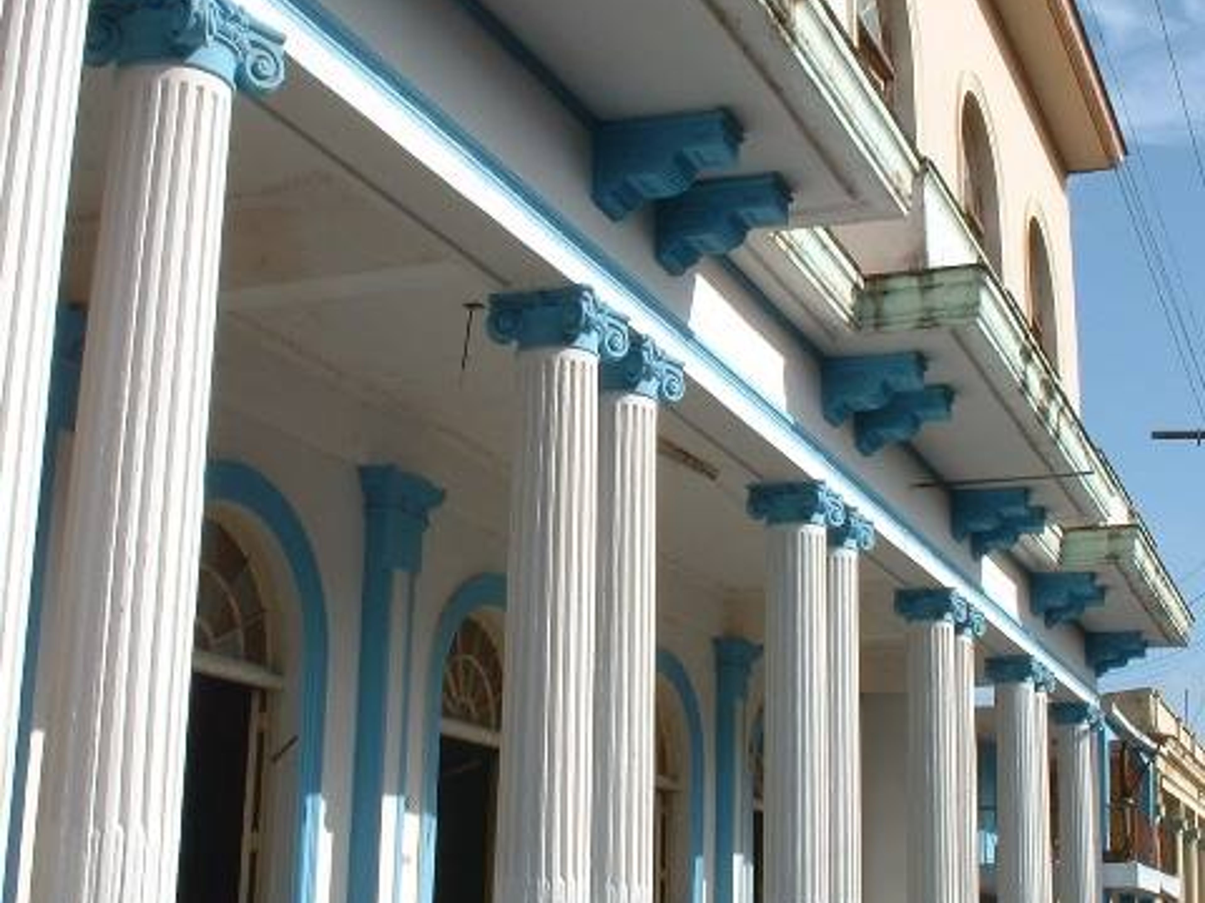 Tour "VISITE DE LA VILLE DE MORÓN". Morón city panoramic view, Ciego de Ávila, Cuba.