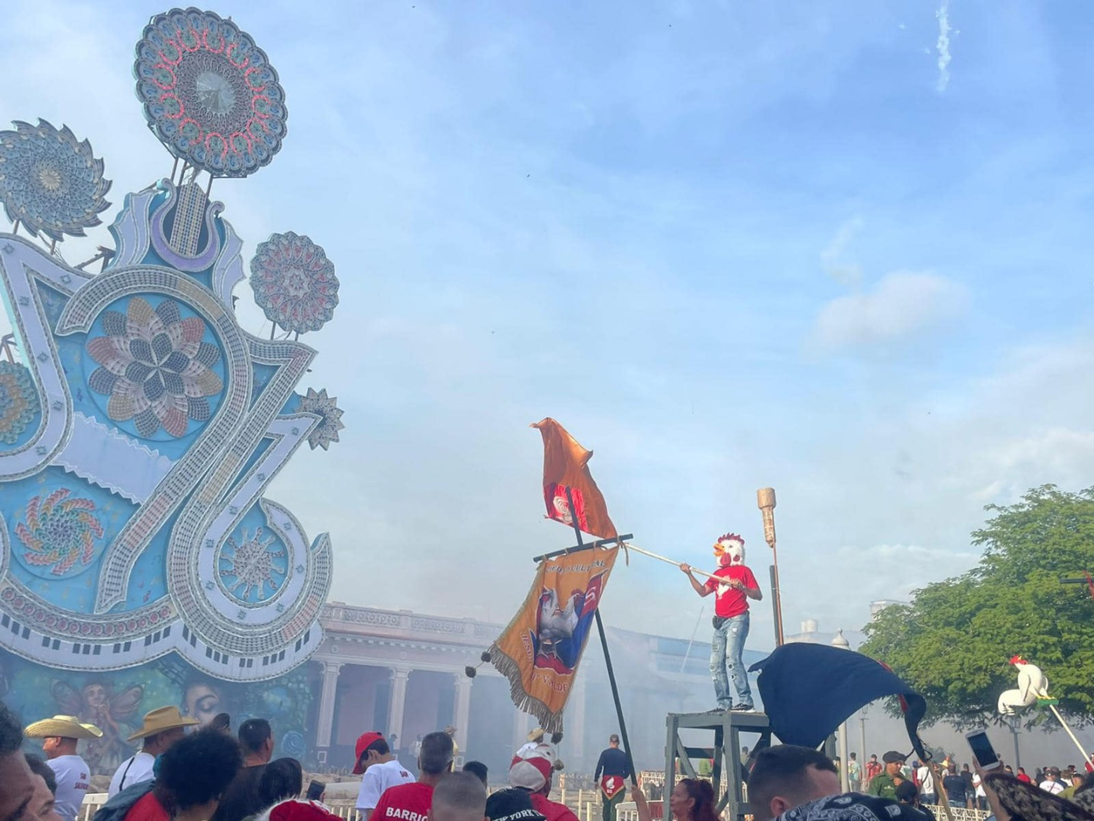 Excursão "OVERNIGHT PARRANDAS CHIQUITAS EM SAN JUAN DE LOS REMEDIOS (15 de dezembro)". "OVERNIGHT PARRANDAS CHIQUITAS IN SAN JUAN DE LOS REMEDIOS (December 15)" Tour, Remedios, Villa Clara, Cuba.