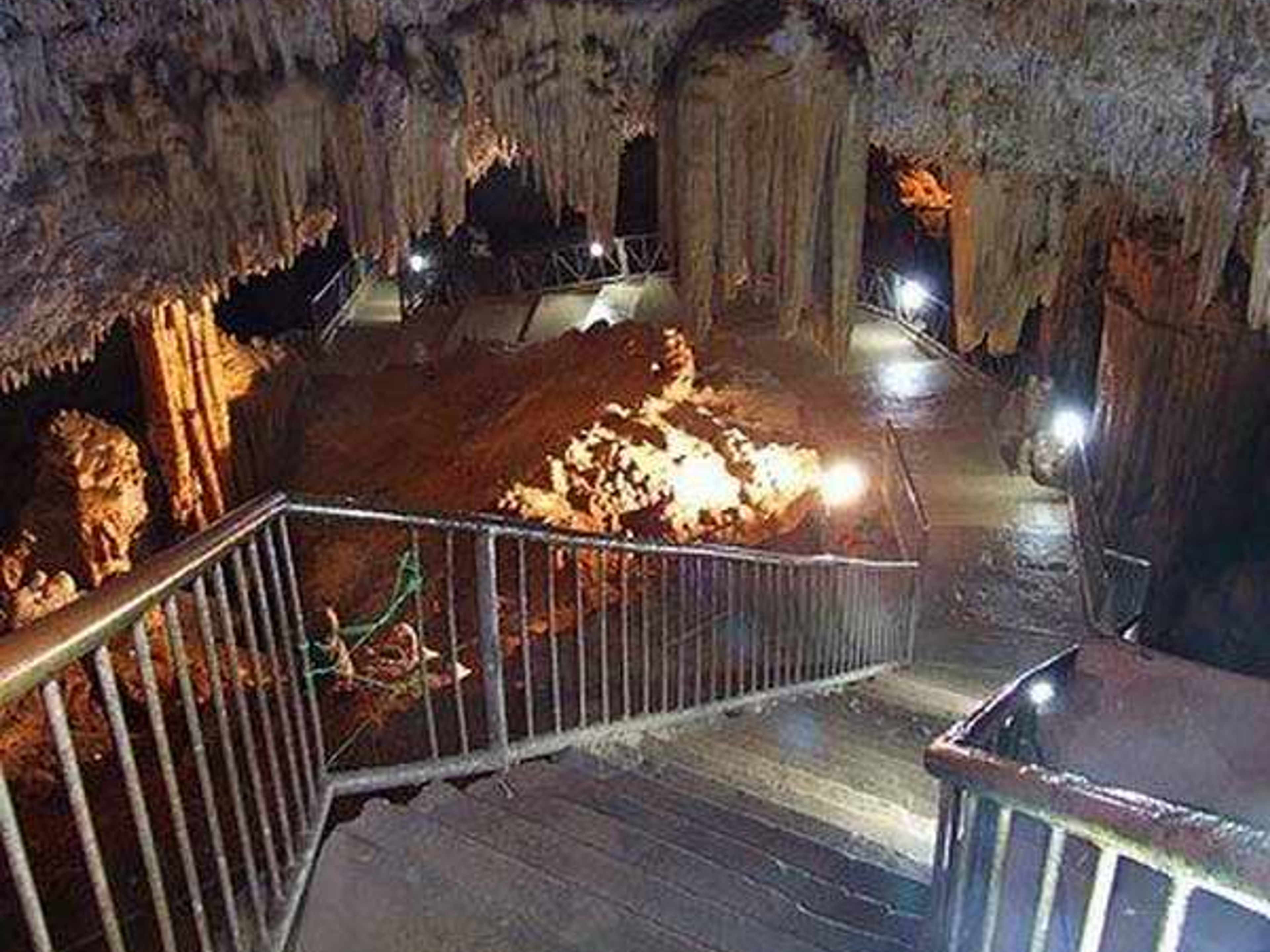 Частная экскурсия "Город Матансас - пещеры Белламар". Bellamar Cave, Matanzas City