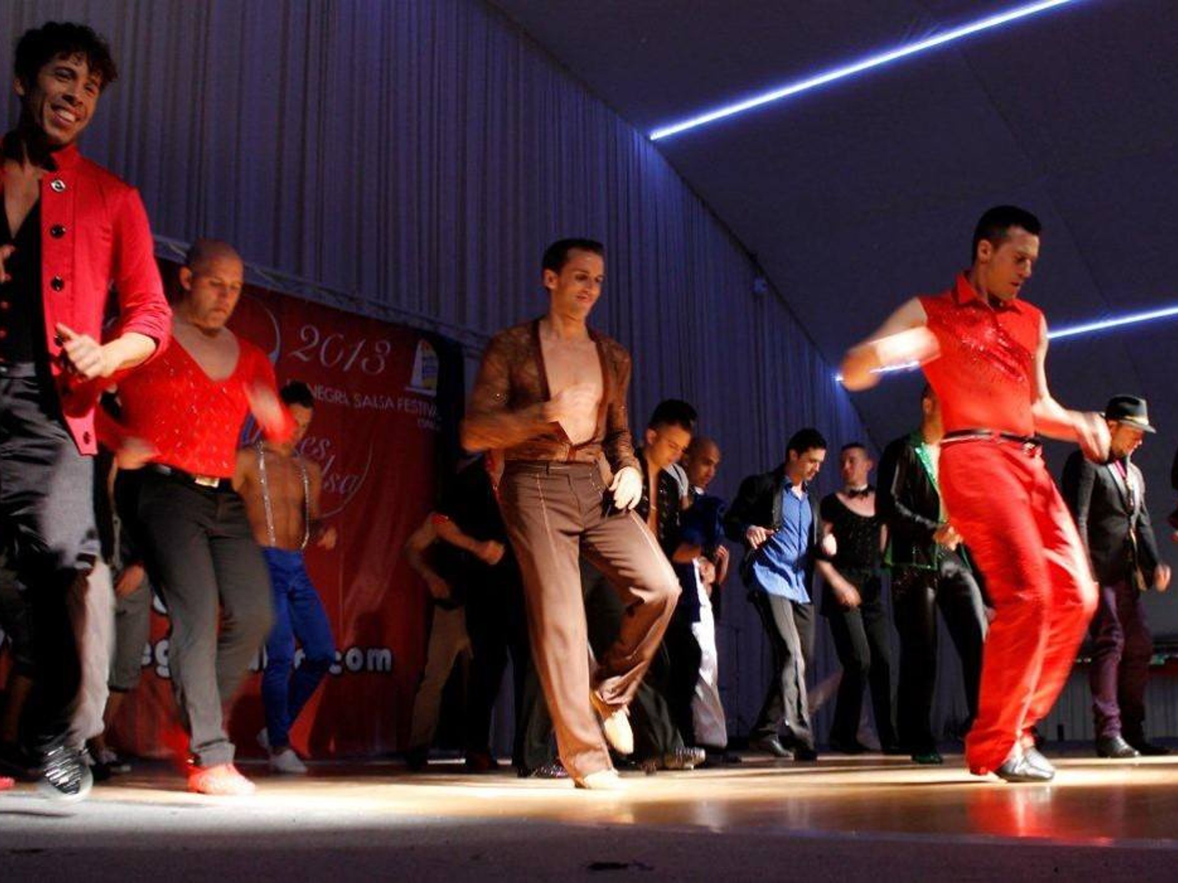 Tour "COURS DE DANSES POPULAIRES À SANTIAGO DE CUBA". Popular dances classes in Santiago de Cuba, Cuba.