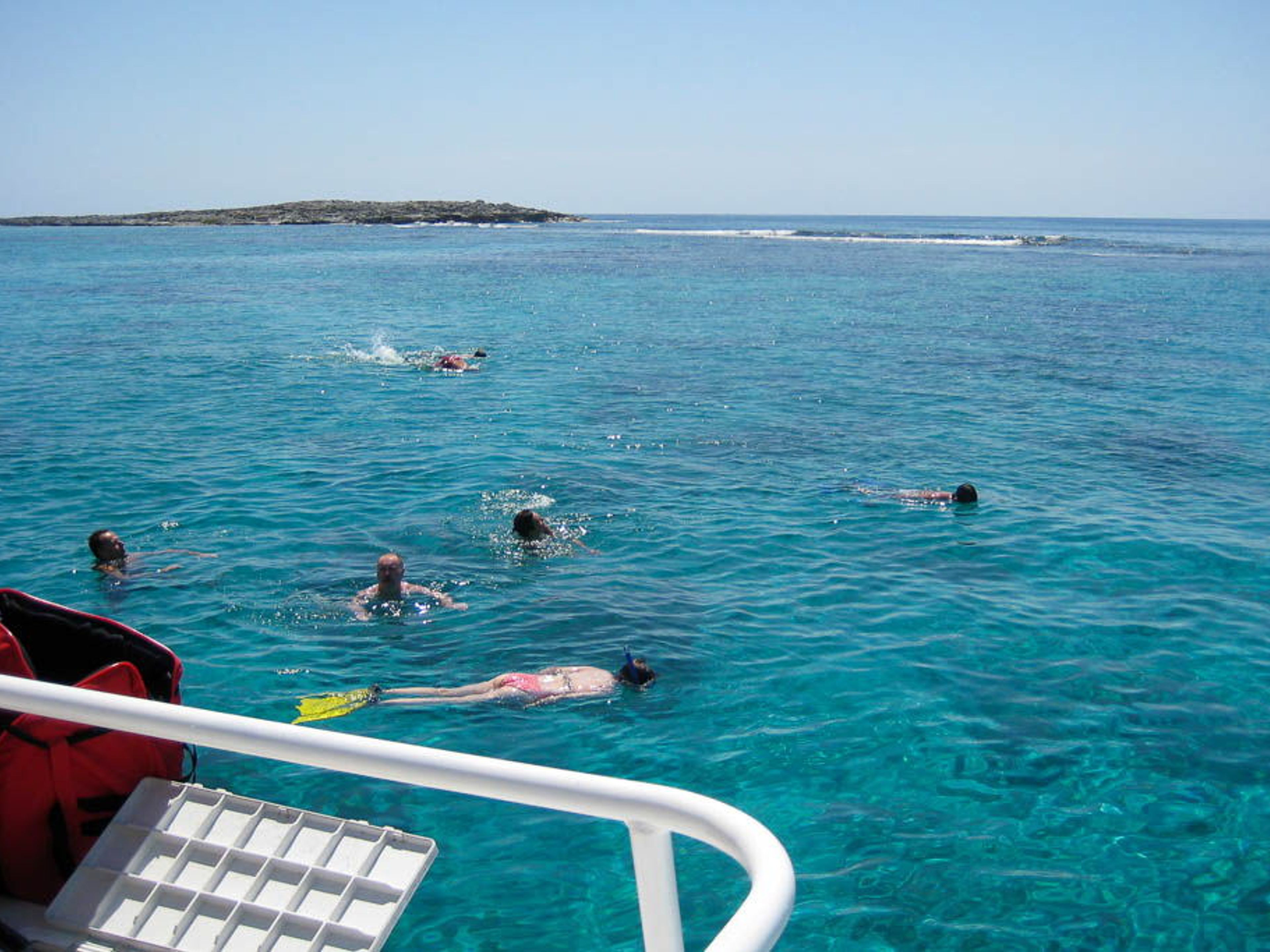 "CAYO RICO IN PIROGAS" Tour. Snorkeling at Cayo Rico, Cayo Largo del Sur. "Cayo Rico in Pirogas" Tour