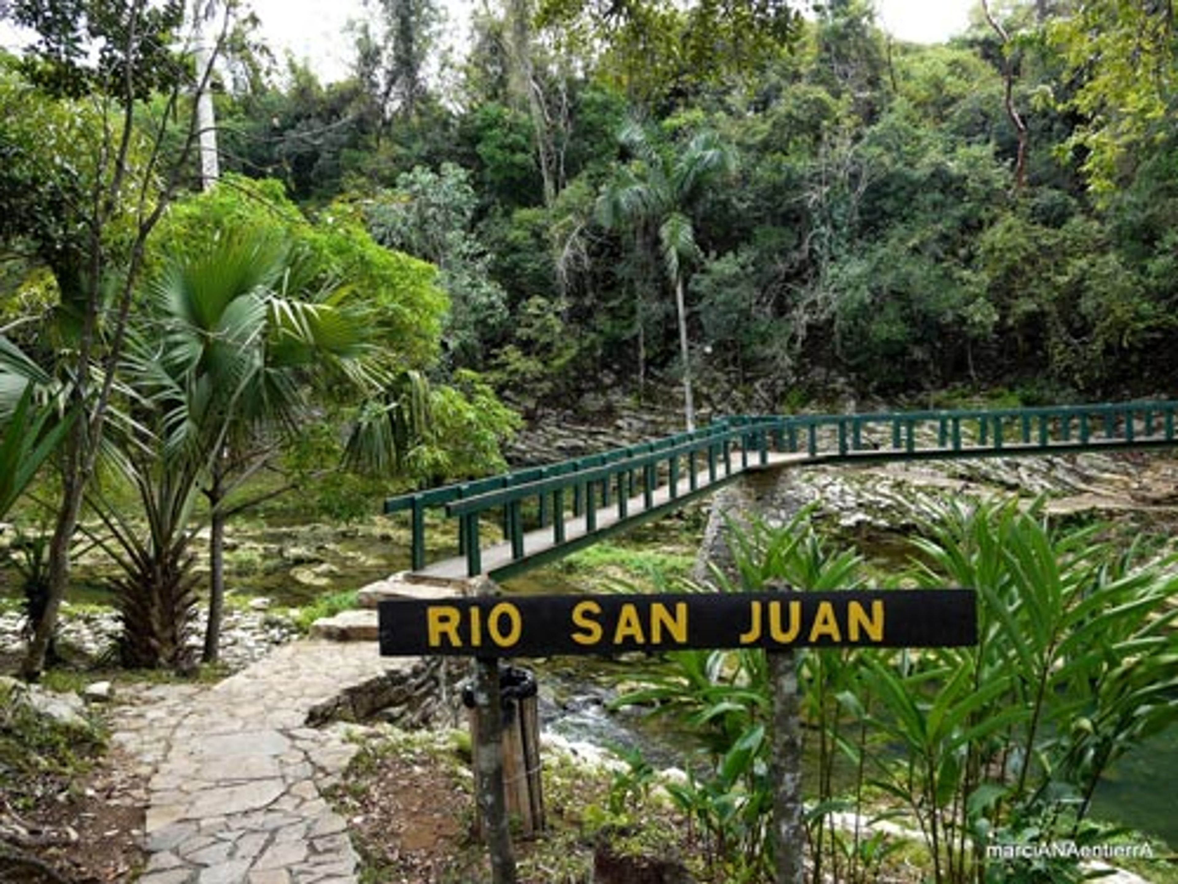 "PANORAMIC RIDE THROUGH LAS TERRAZAS COMMUNITY" Tour. "Panoramic Tour of Las Terrazas"
