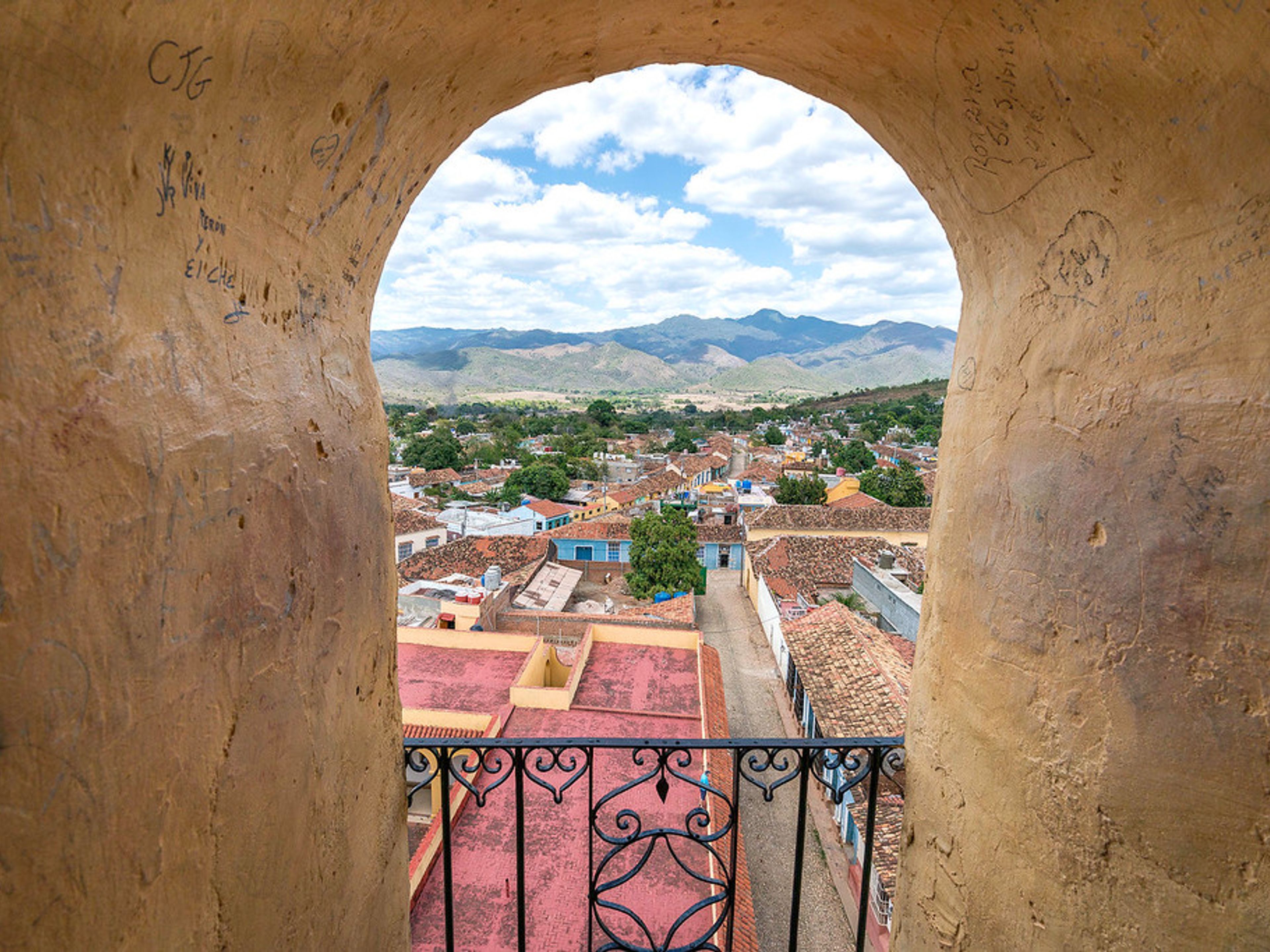 Тур "РАЗВЛЕЧЕНИЯ В СЬЕНФУЭГОС И ИСТОРИЯ В ТРИНИДАД". Trinidad Old City panoramic view, UNESCO World Heritage Site, Trinidad, Sancti Spíritus, Cuba.