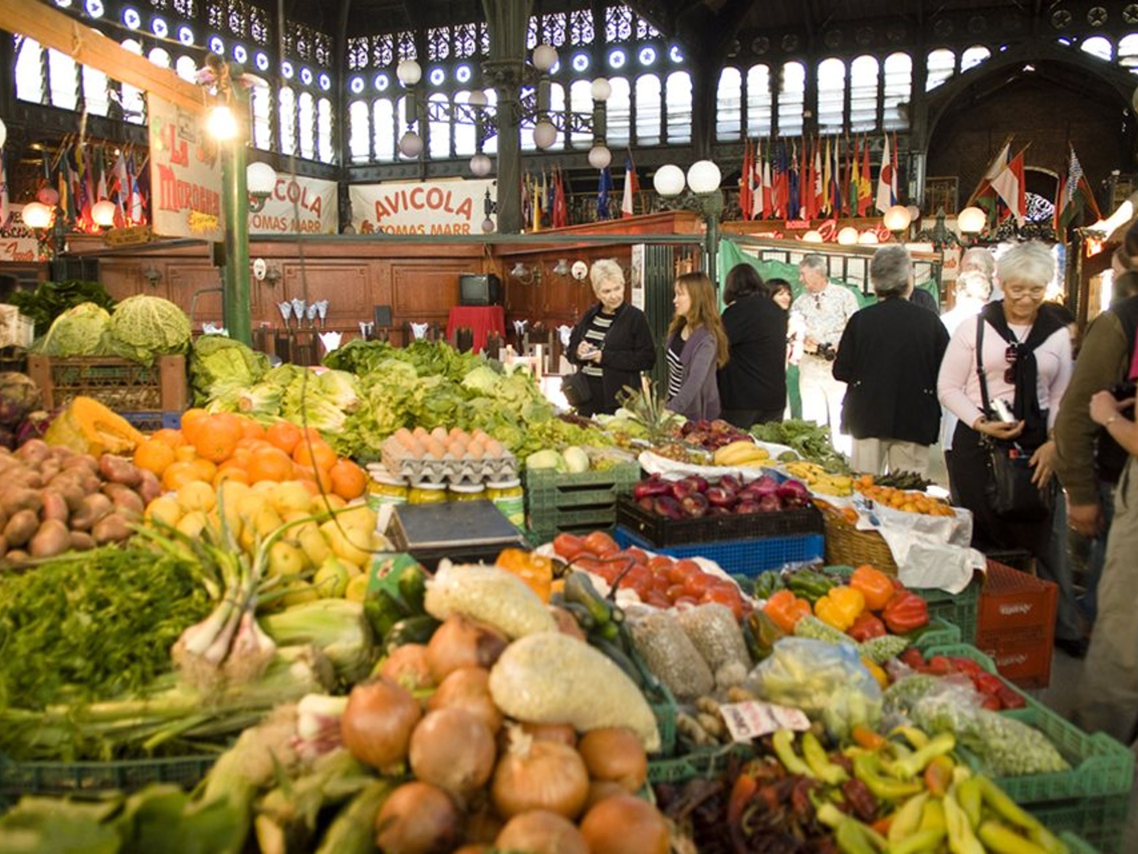 “TOUR CULINARIO AL MERCADO CENTRAL”.. null