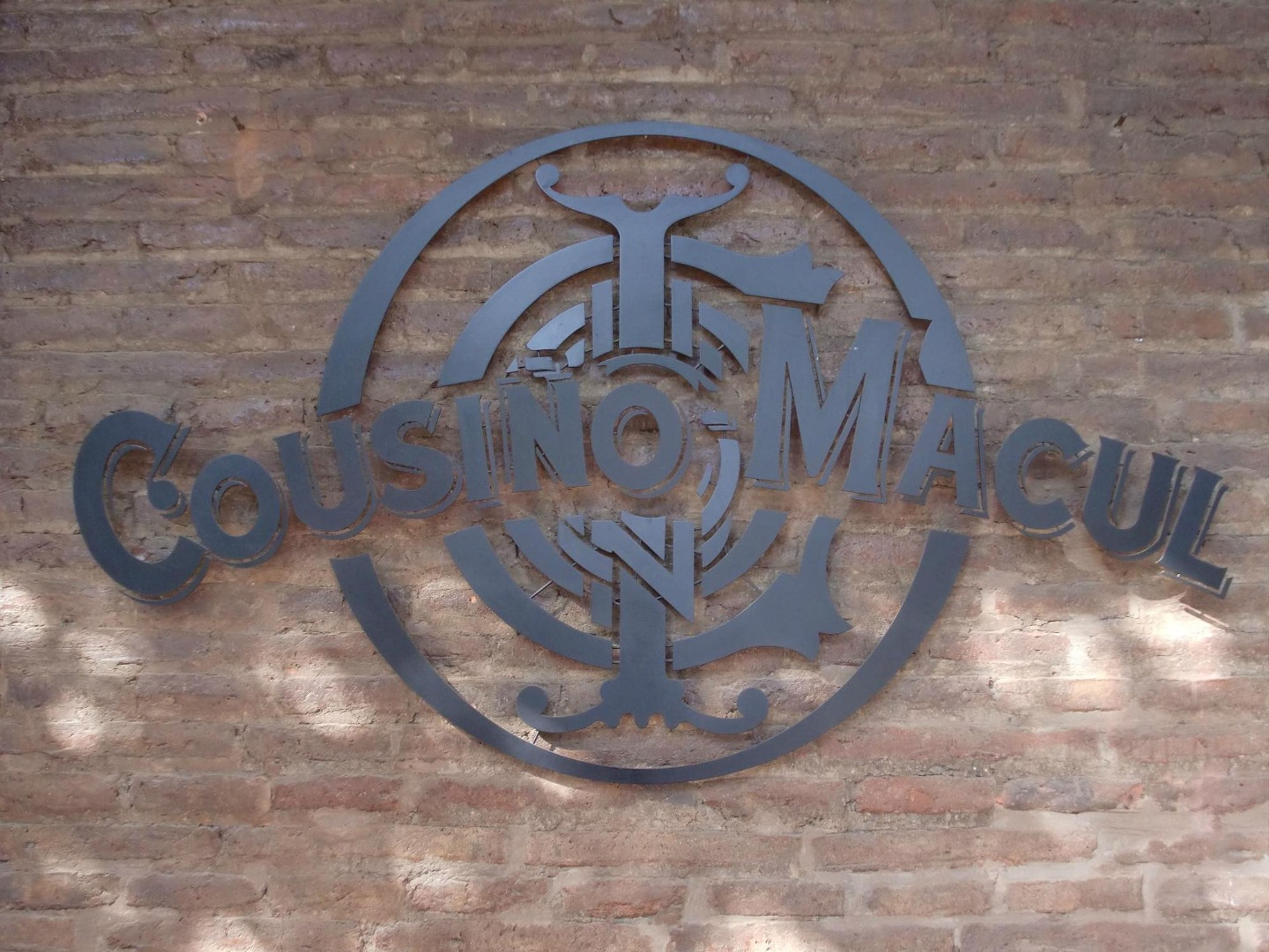 Excursão “ADEGA COUSIÑO MACUL”. “COUSIÑO MACUL WINERY” Tour, Chile.