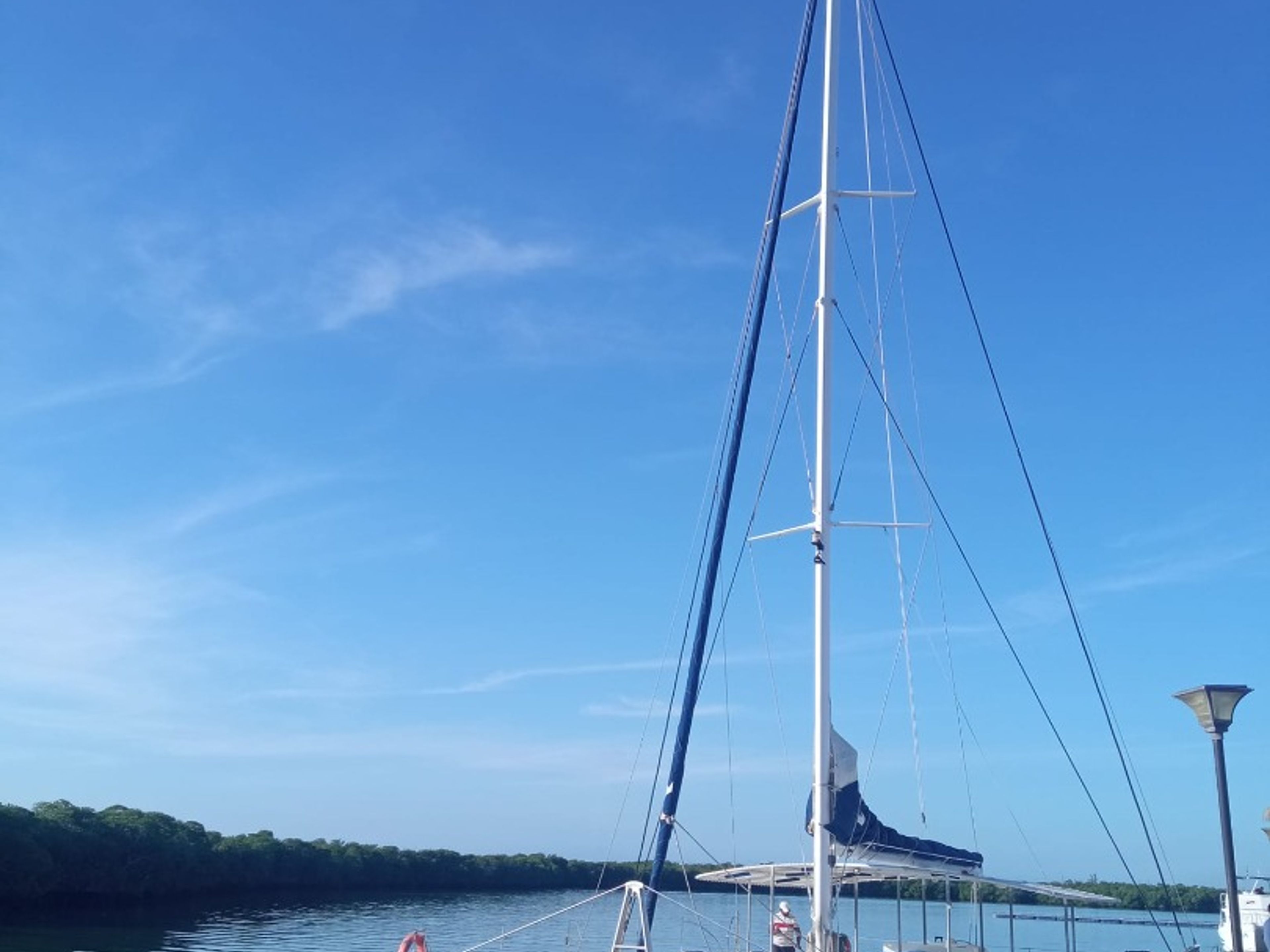 Tур "ПРОГУЛКА НА ЛОДКЕ ИЛИ КАТАМАРАНЕ С ЗАХОДОМ СОЛНЦА В ВАРАДЕРО". "BOAT OR CATAMARAN RIDE WITH SUNSET IN VARADERO" Tour