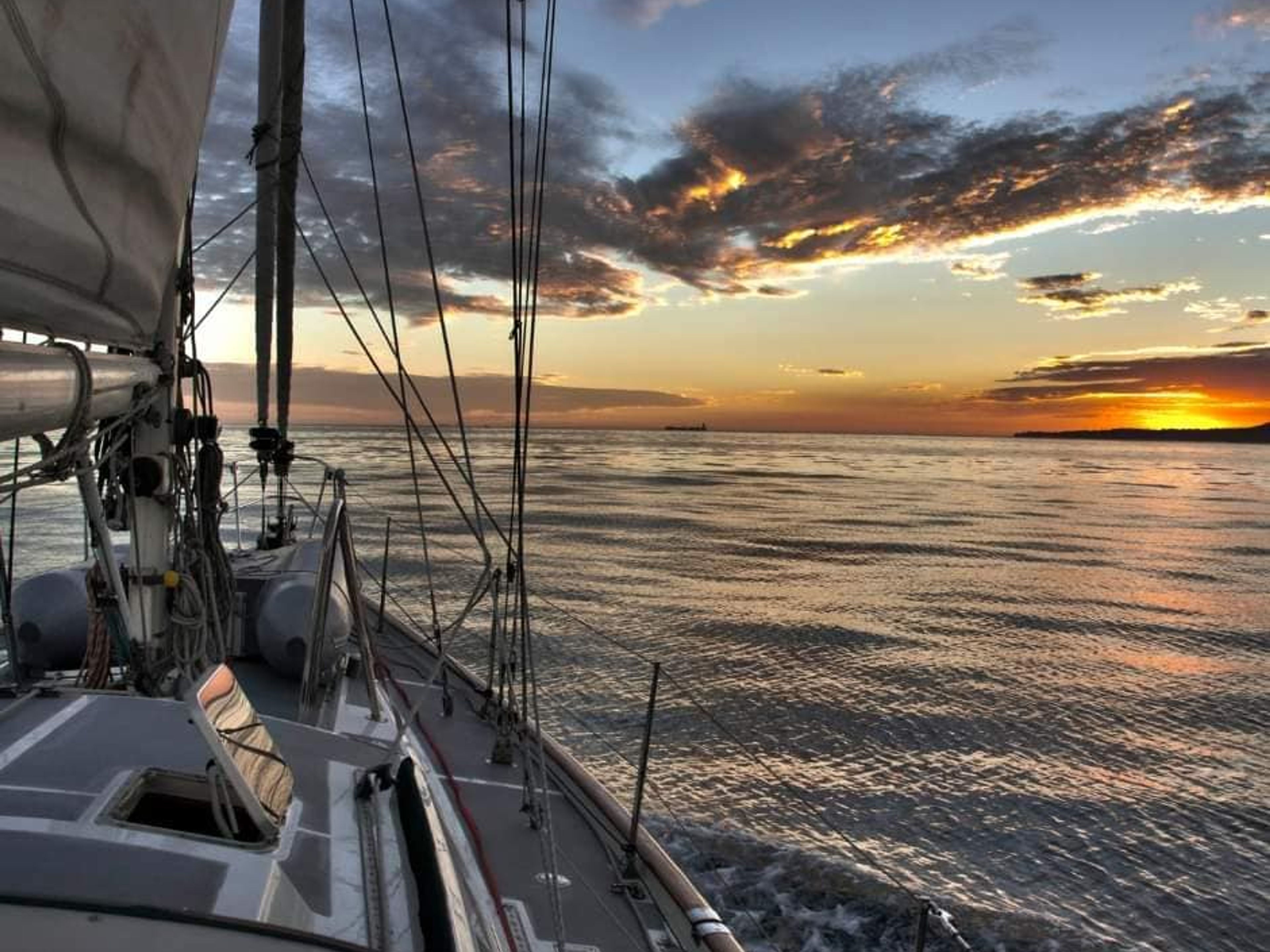 "BOAT OR CATAMARAN RIDE WITH SUNSET IN VARADERO" Tour. "BOAT OR CATAMARAN RIDE WITH SUNSET IN VARADERO" Tour