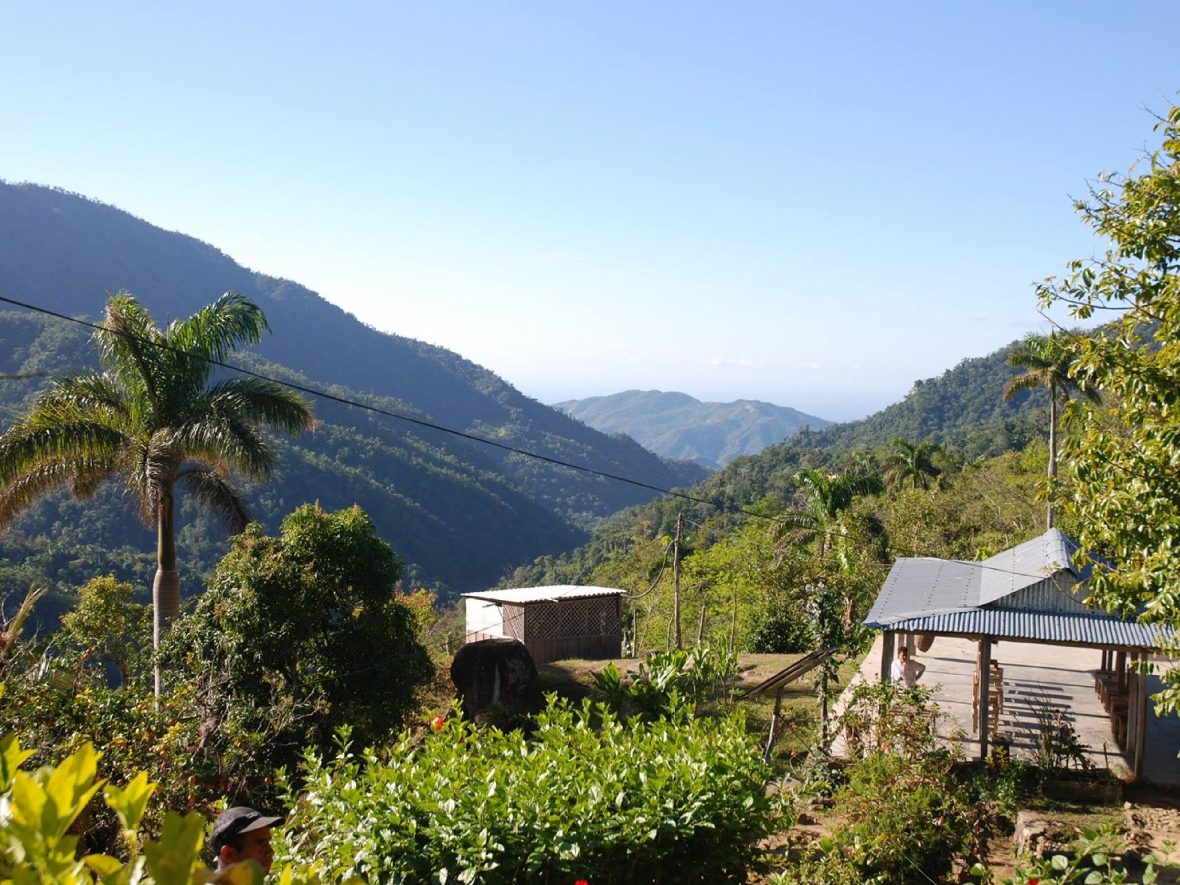 Tour de Randonnée "COMANDANCIA LA PLATA + PICO REAL DEL TURQUINO" (3 jours / 2 nuits). Turquino National Park panoramic view, Granma, Cuba.