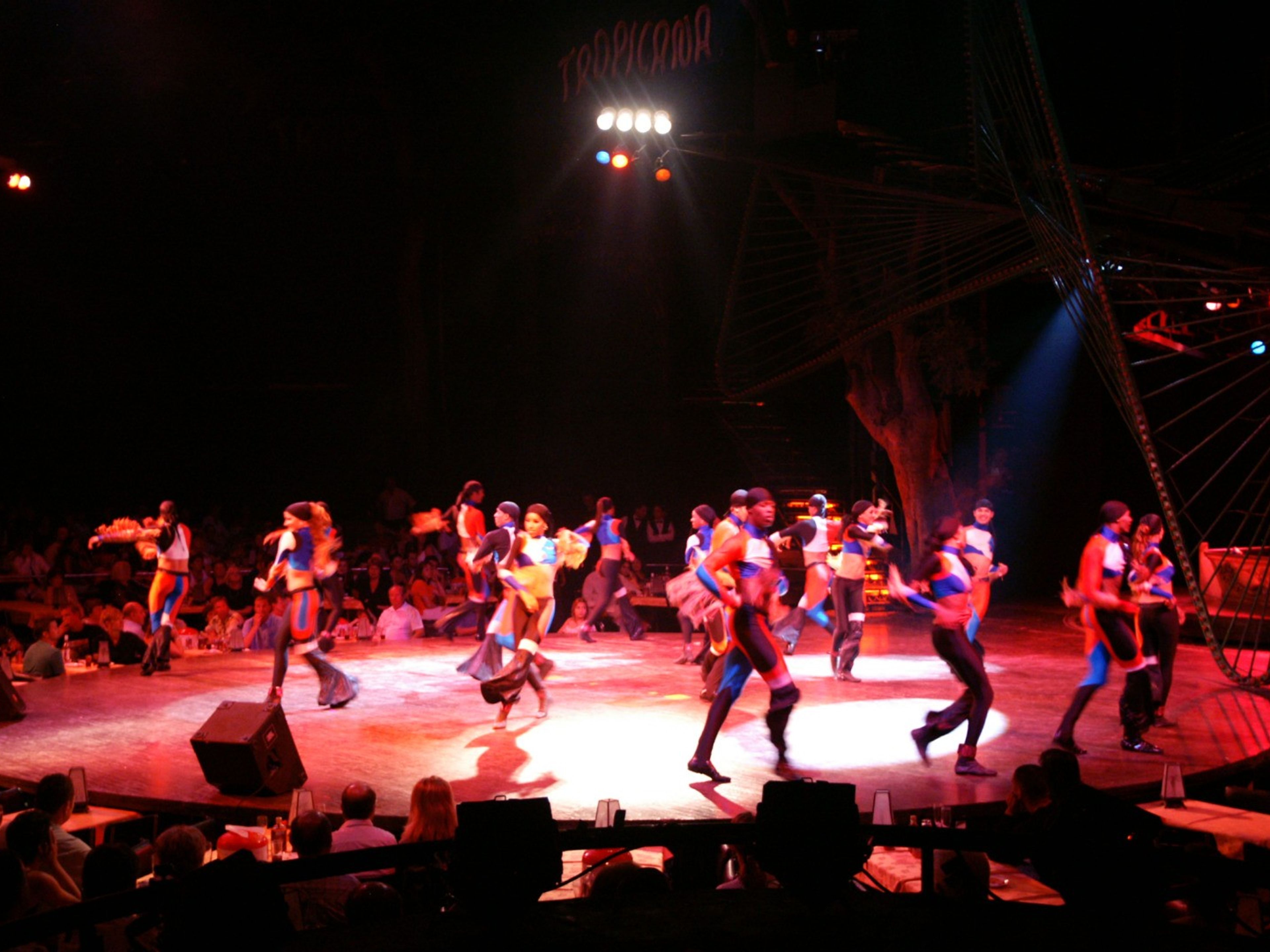 ТРОПИКАНА КАБАРЕ-ШОУ "ТРОПИКАНА, О ГАВАНА". TROPICANA CABARET SHOW, Havana, Cuba.