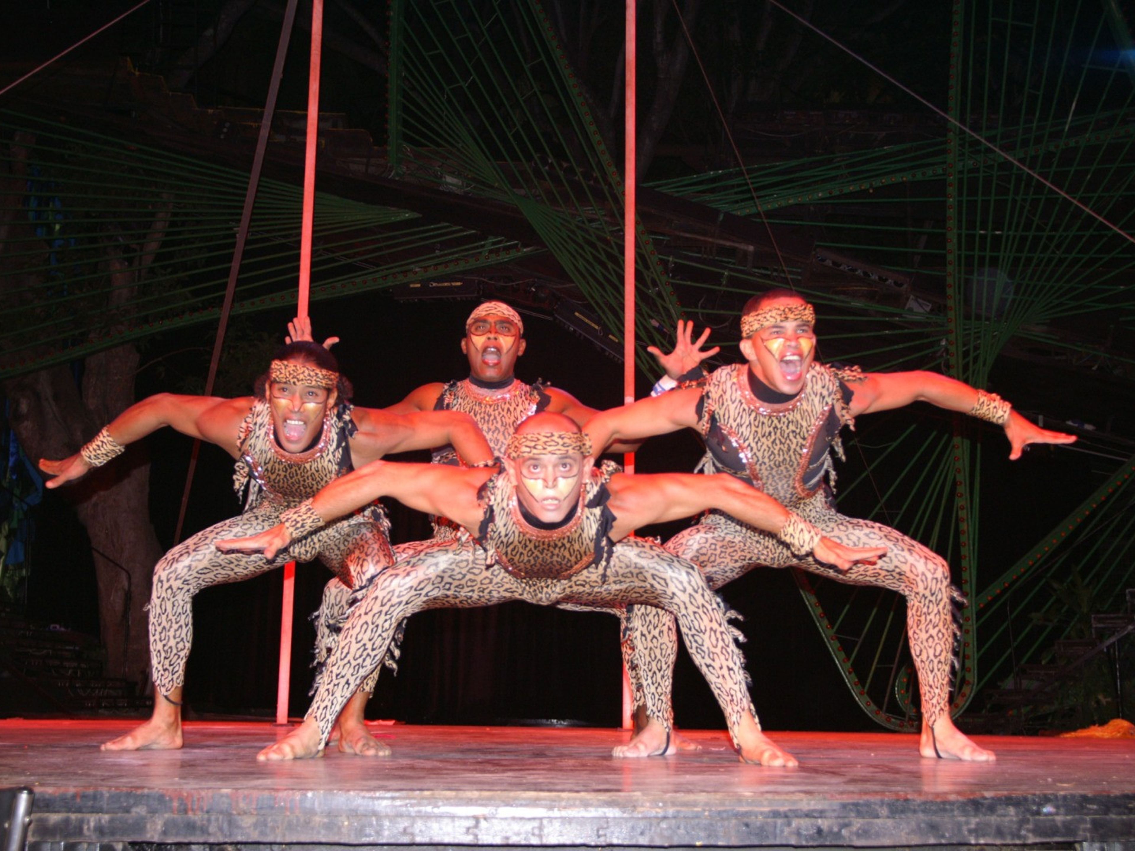 ТРОПИКАНА КАБАРЕ-ШОУ "ТРОПИКАНА, О ГАВАНА". TROPICANA CABARET SHOW, Havana, Cuba.