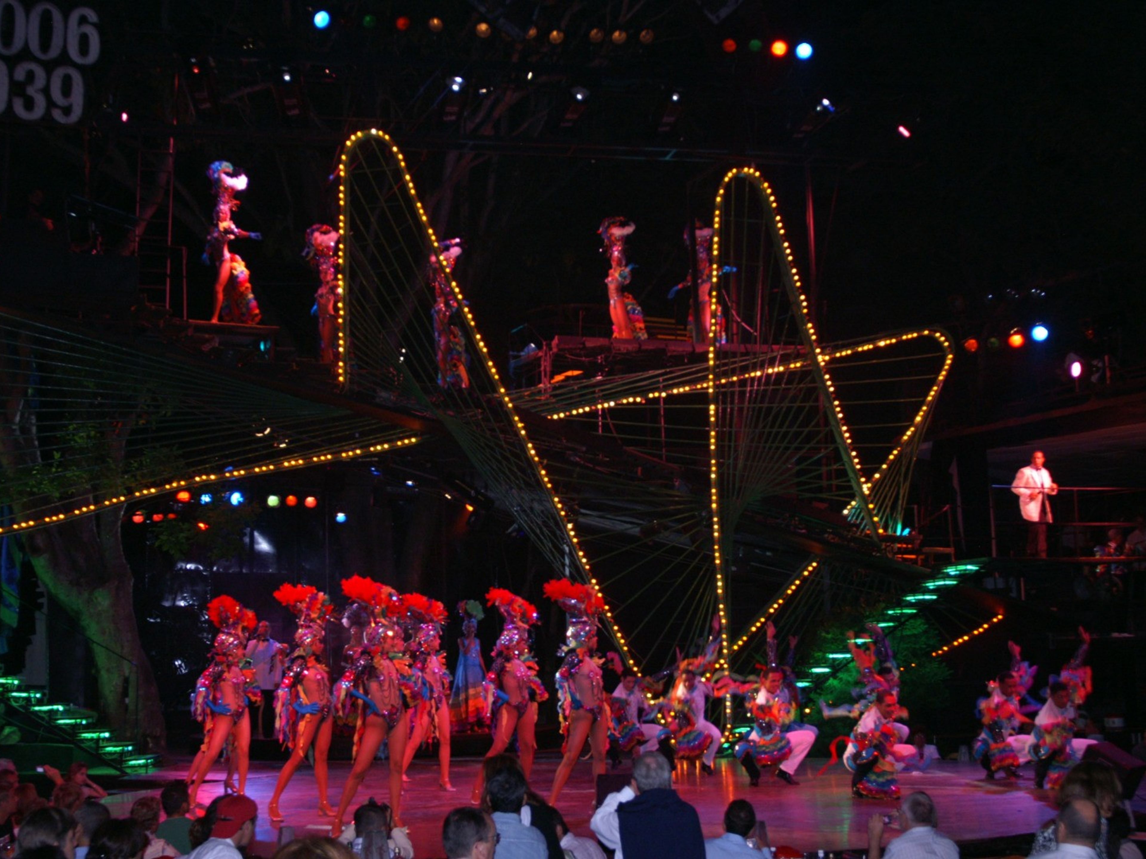 ТРОПИКАНА КАБАРЕ-ШОУ "ТРОПИКАНА, О ГАВАНА". TROPICANA CABARET SHOW, Havana, Cuba.