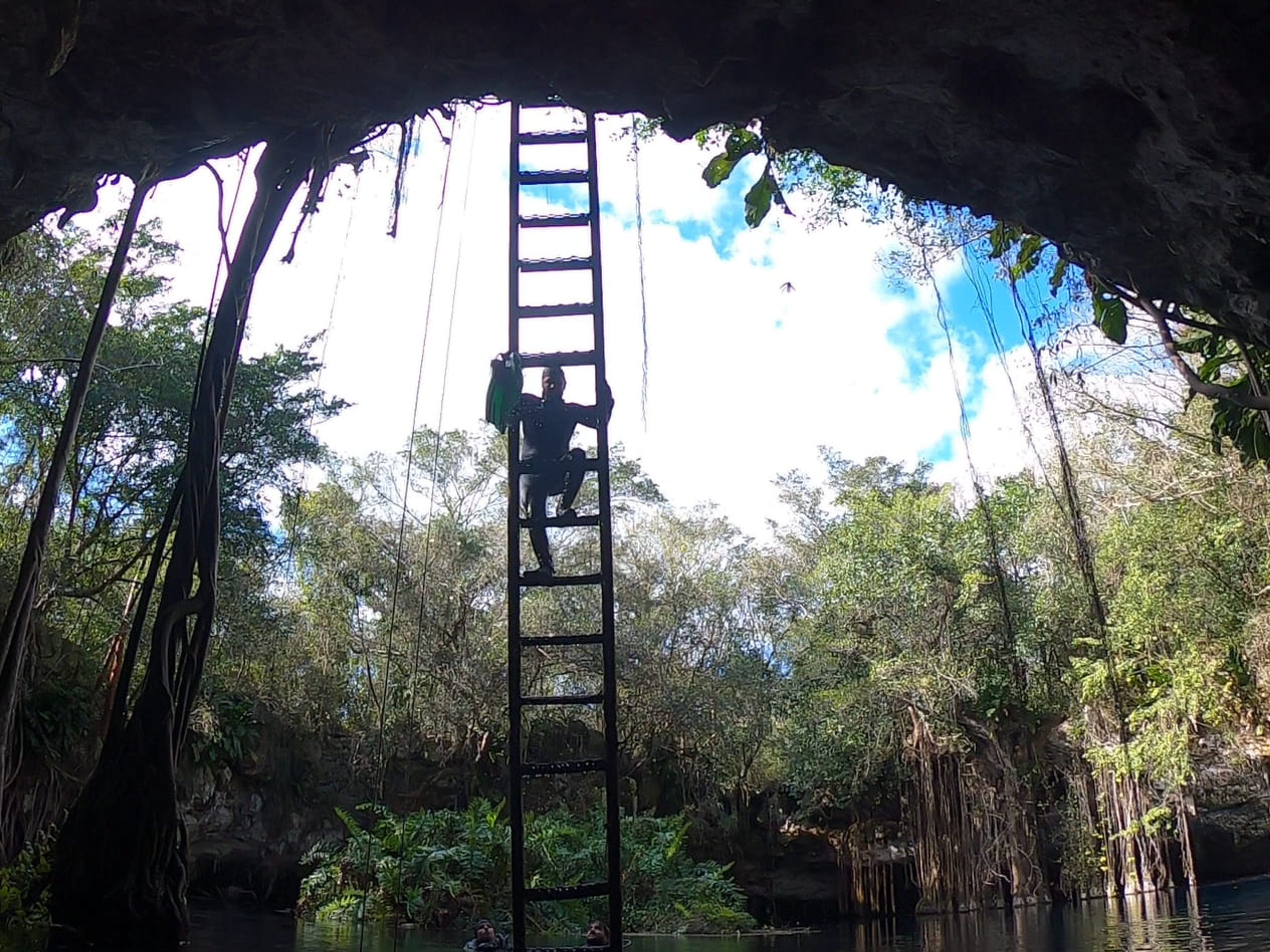 Excursión “ESPELEOBUCEO - CAVERNA COCODRILO + CAVERNA INFIERNO, BOLONDRON“. CAVERN COCODRILO, Bolondron, Matanzas, Cuba.
