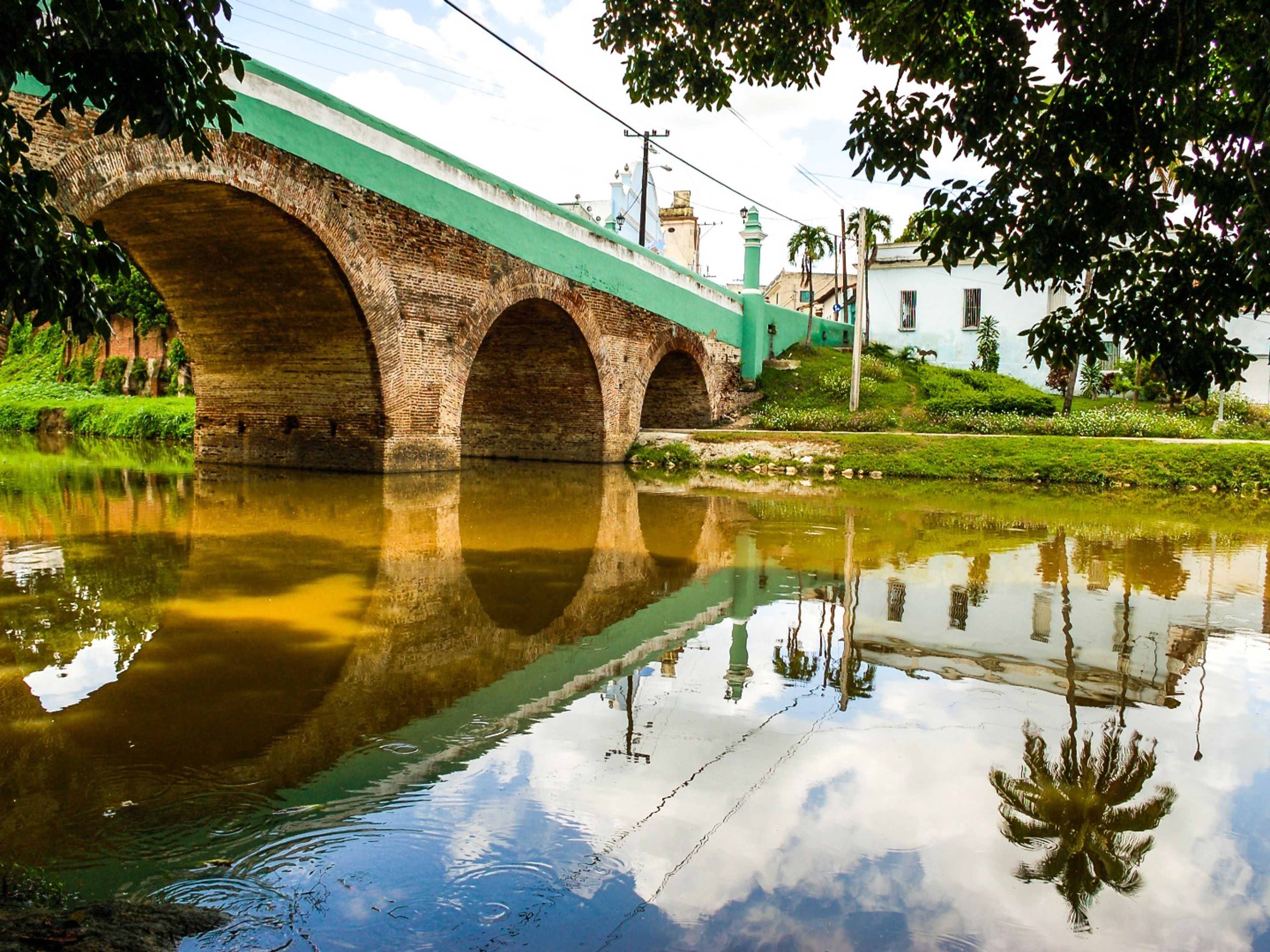 Excursion de nuit "Cienfuegos-Trinidad-Sancti Spíritus-Santa Clara". Yayabo bridge, Sancti Spíritus City