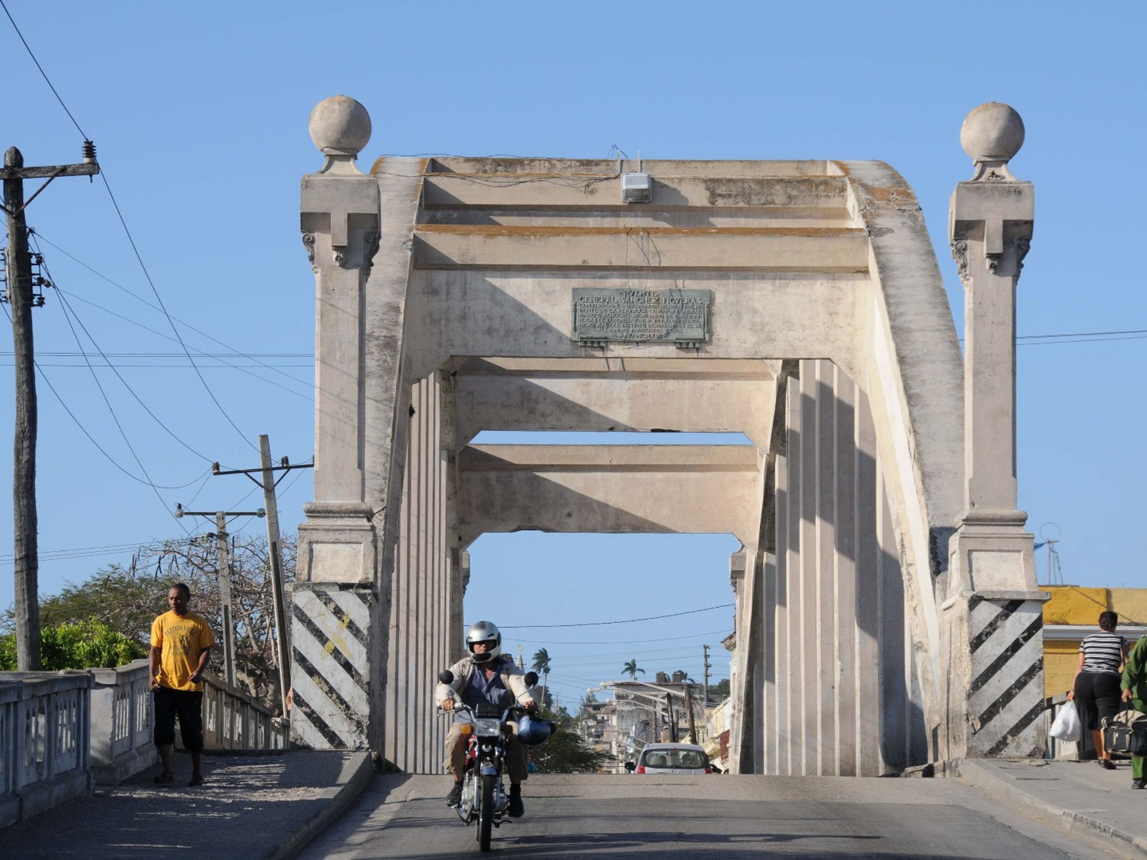 Excursão "VISITA À CIDADE DE MATANZAS". Bridge of Matanzas city panoramic view