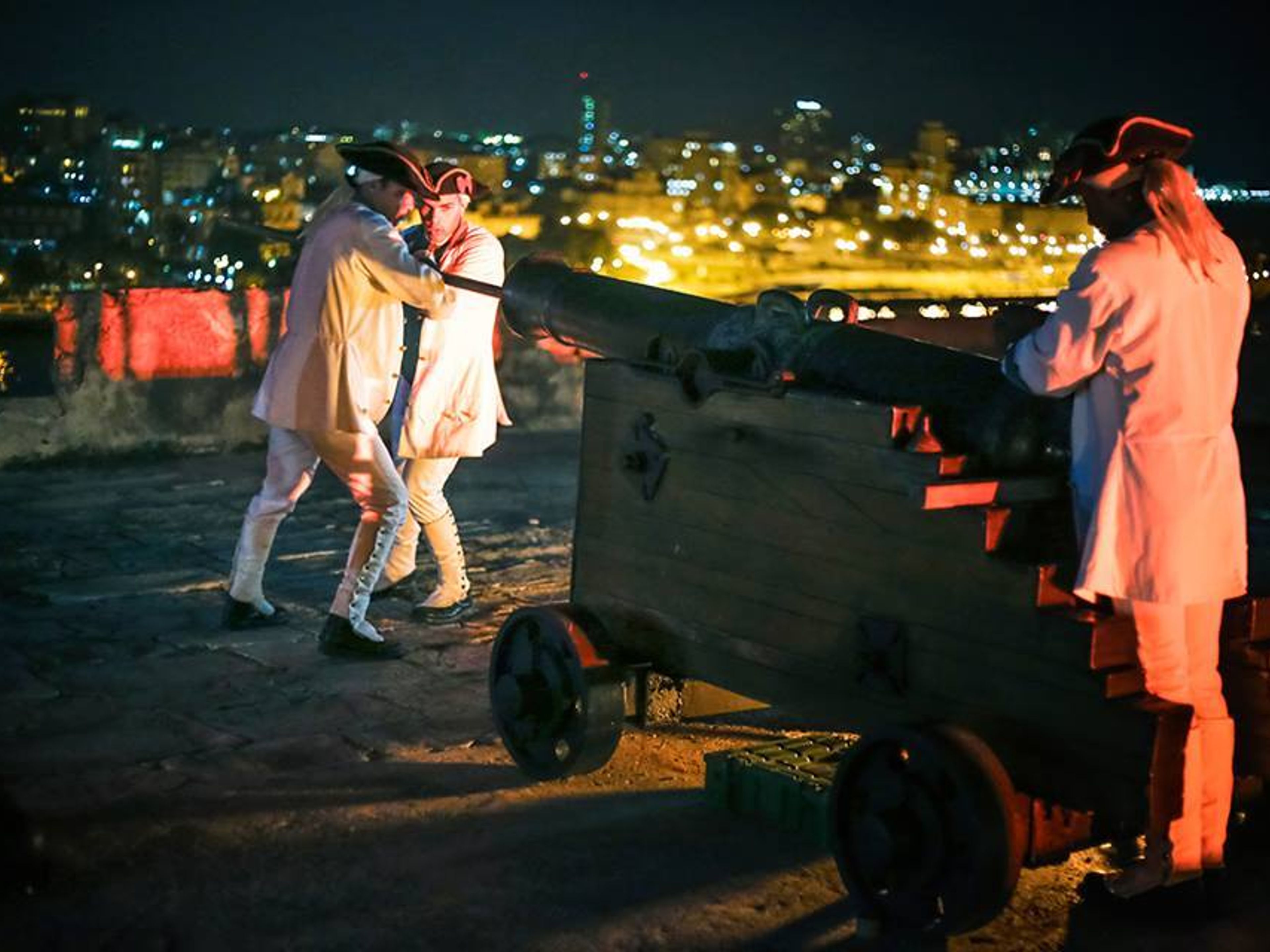 “CANNON SHOT CEREMONY” Tour. Cannon shot ceremony view, San Carlos de la Cabaña fortress, Old Havana, Havana, Cuba.