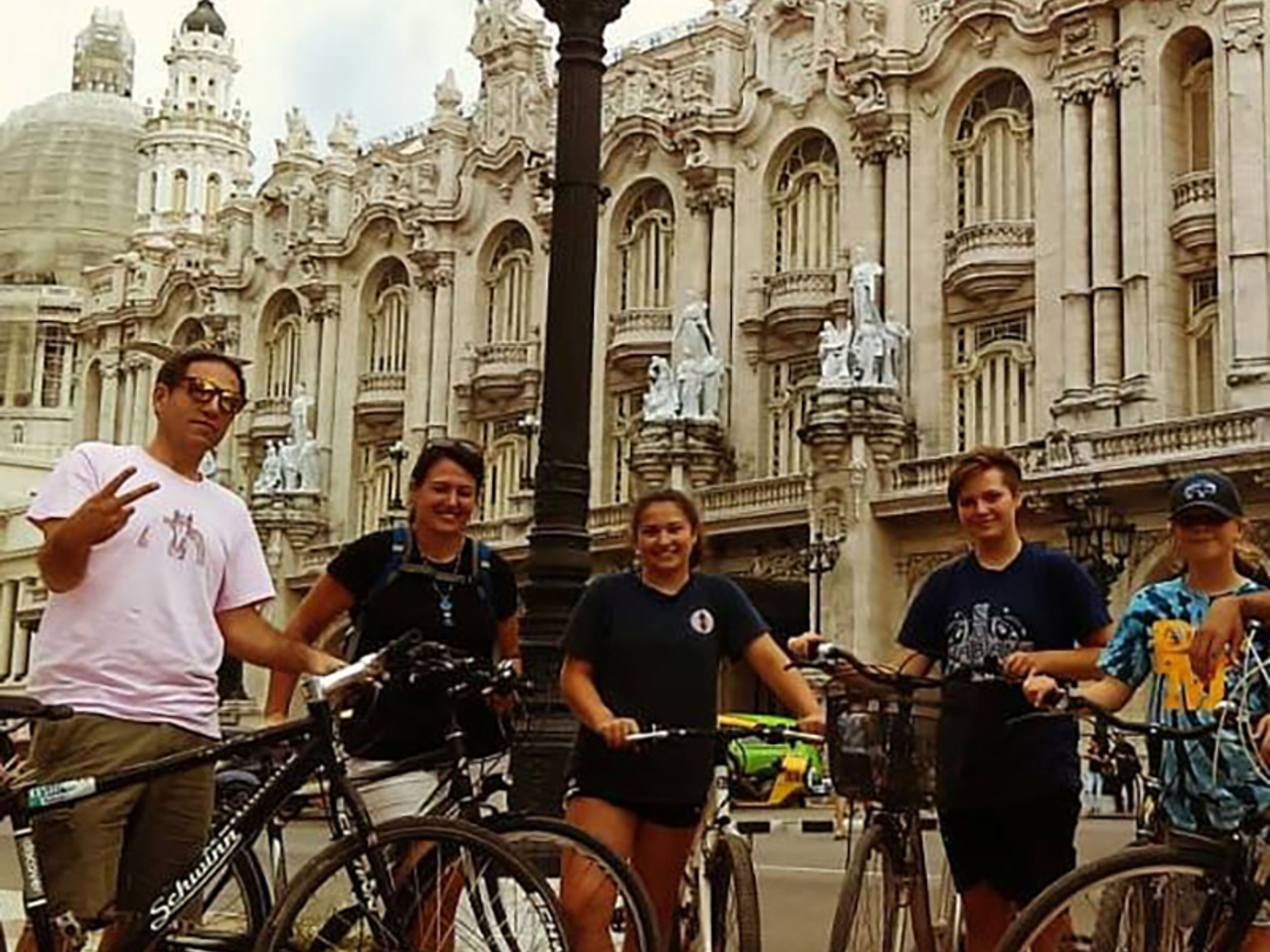 Tour à vélo "Les points forts de La Havane". "Havana’s Highlights" Bike Tour