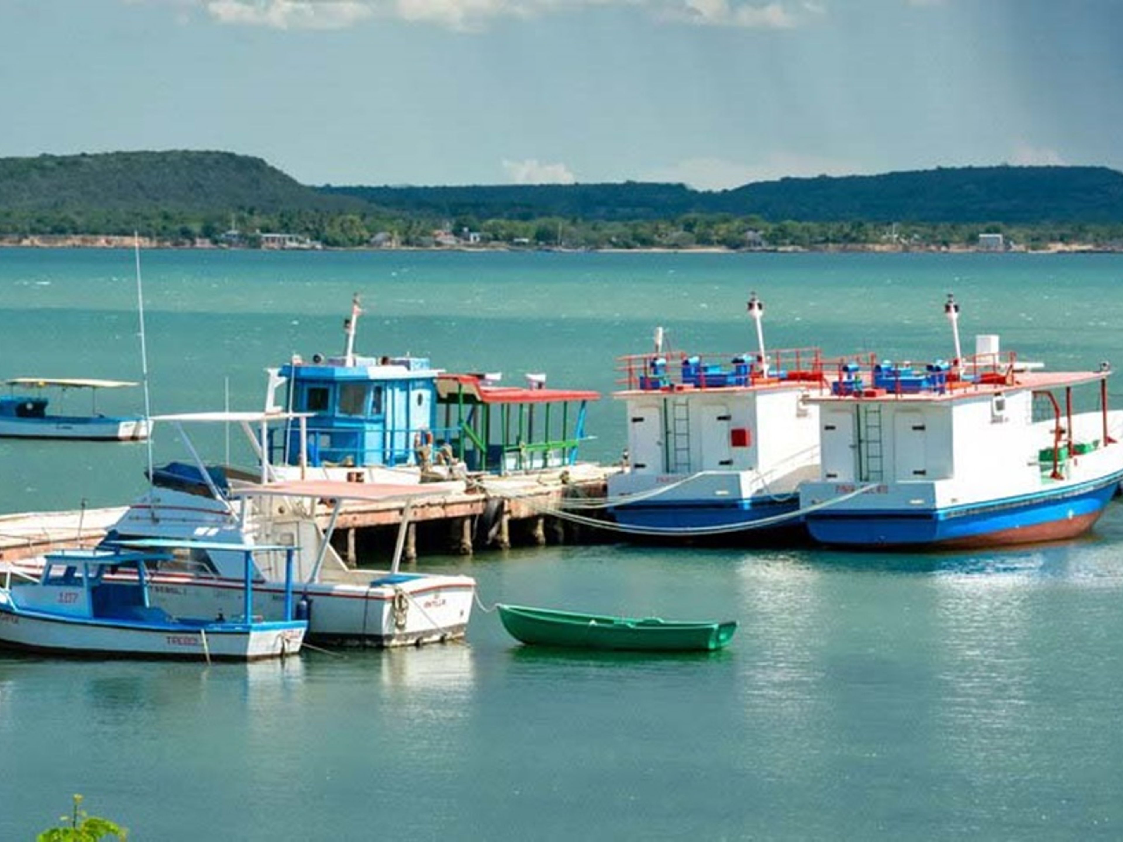 Tour "PESCA NELLA BAIA DI GIBARA". "FISHING IN GIBARA BAY" Tour, Gibara, Holguín, Cuba.