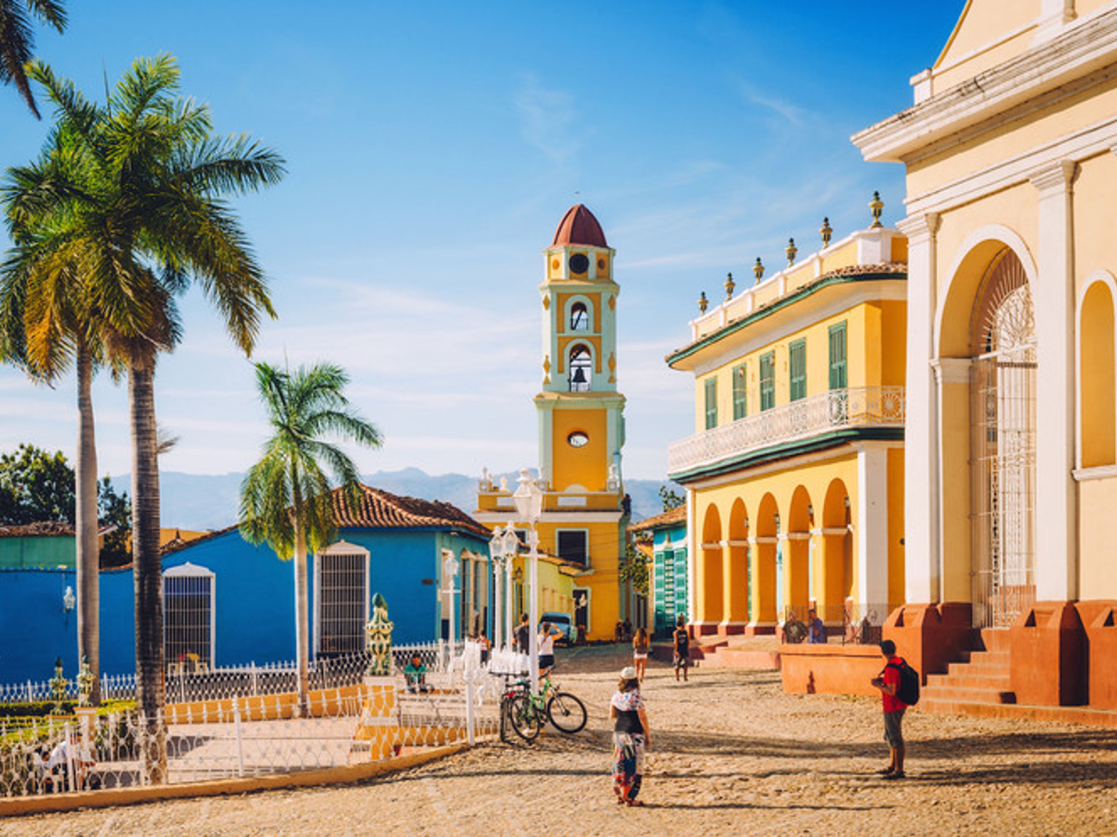 Excursão "TRÊS CIDADES". The Mayor square panoramic view, Trinidad, Sancti Spíritus, Cuba.