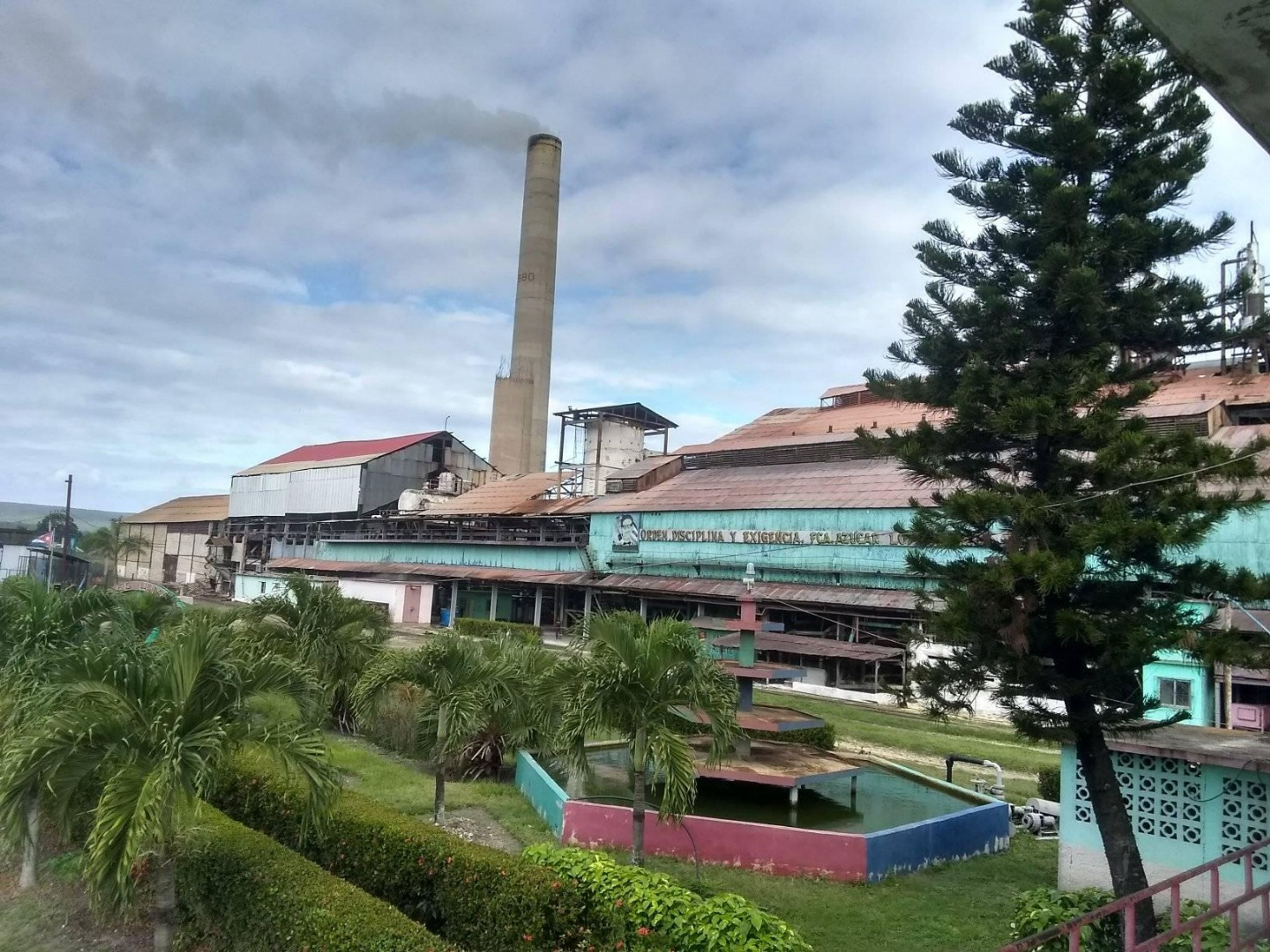 Tур “HOLGUIN CITY TOUR". Lopez Peña Sugar Mill, Báguanos, Holguin
