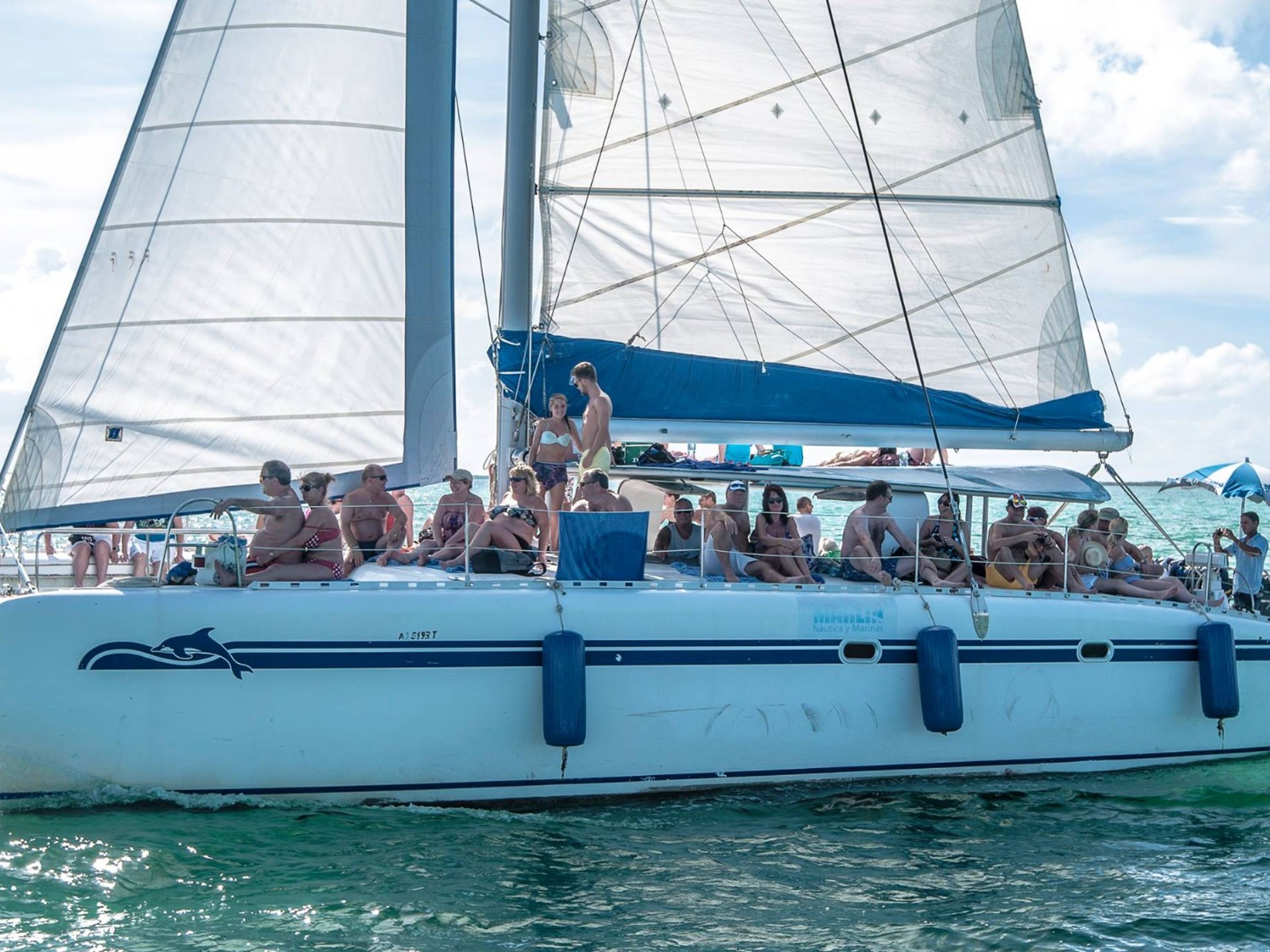 Tour "SEAFARI CAYO MEDIA LUNA". “SEAFARI CAYO MEDIA LUNA” Tour, Jardines del Rey, Ciego de Ávila, Cuba.