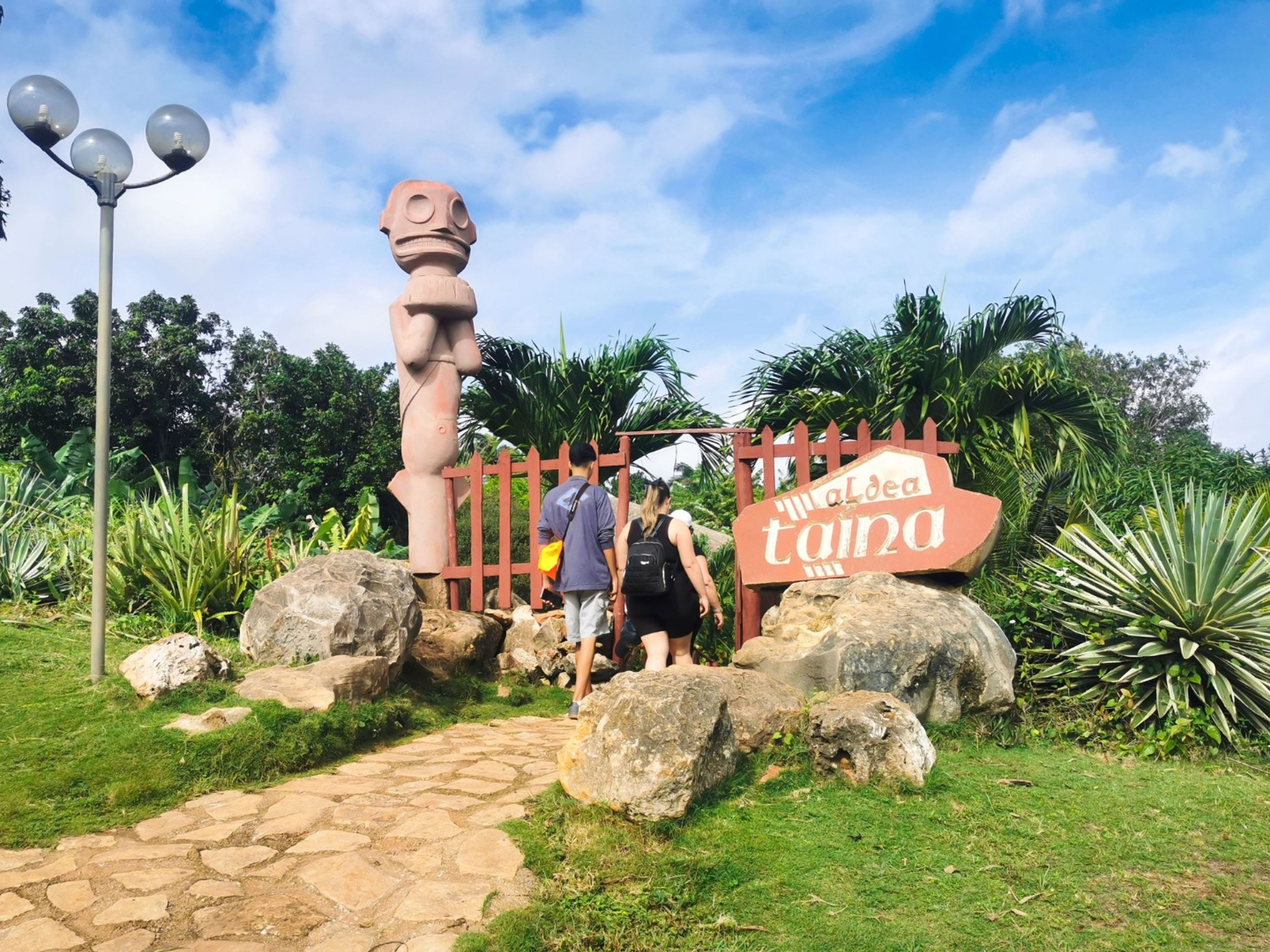 Excursão "ROTA DE COLUMBUS, O CAMINHO PARA RÍO DE SOL"